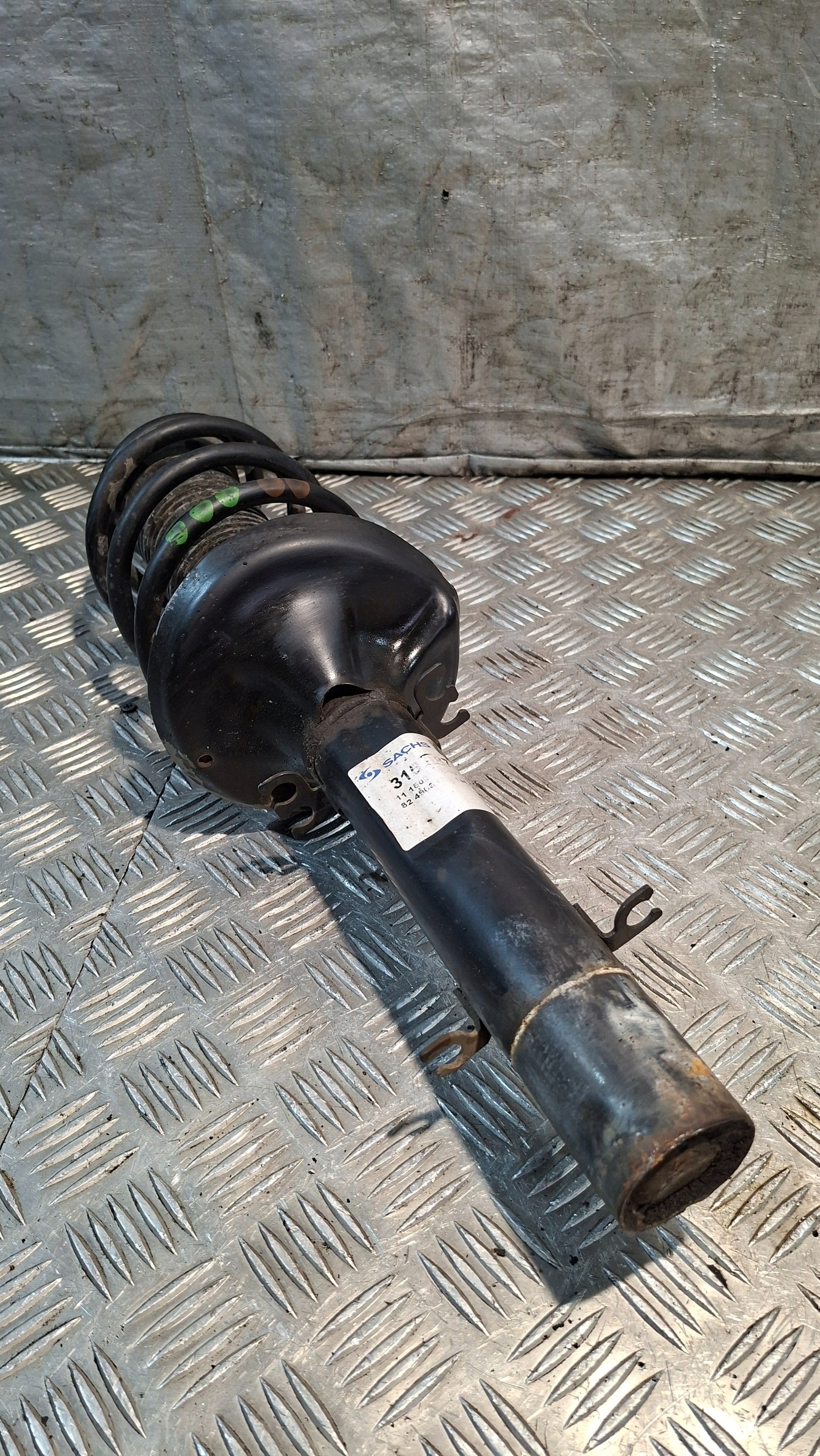 shock absorber spring front SKODA OCTAVIA and 1.6