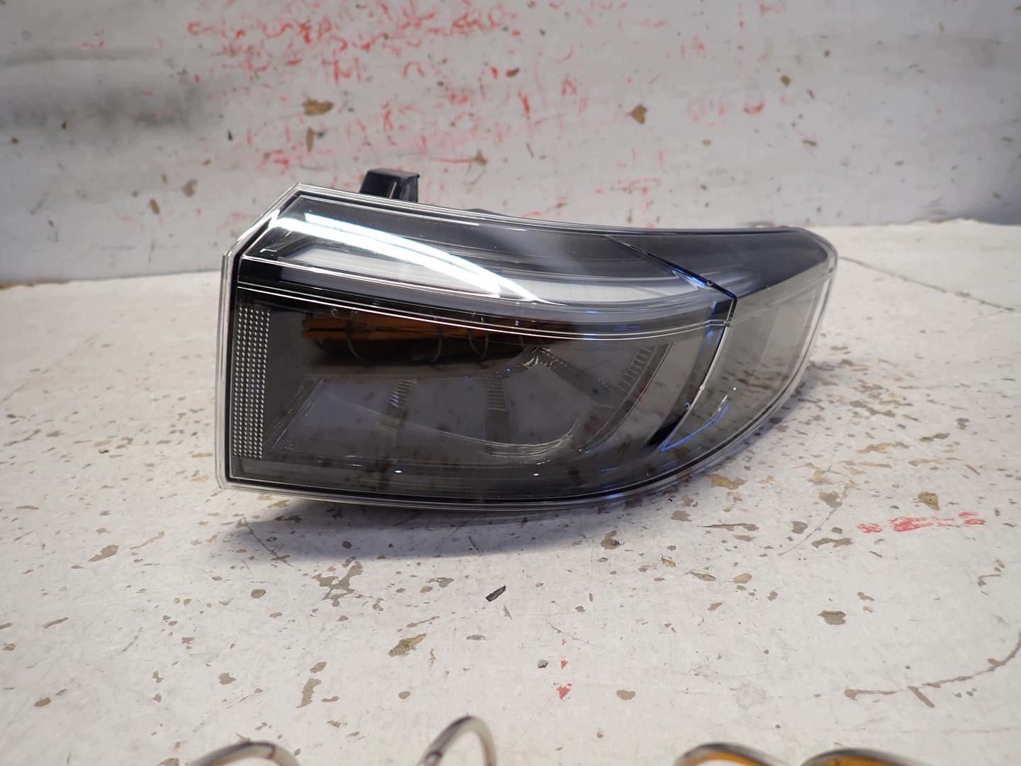 light rear part rear right HONDA HRV III 2021- 220-622