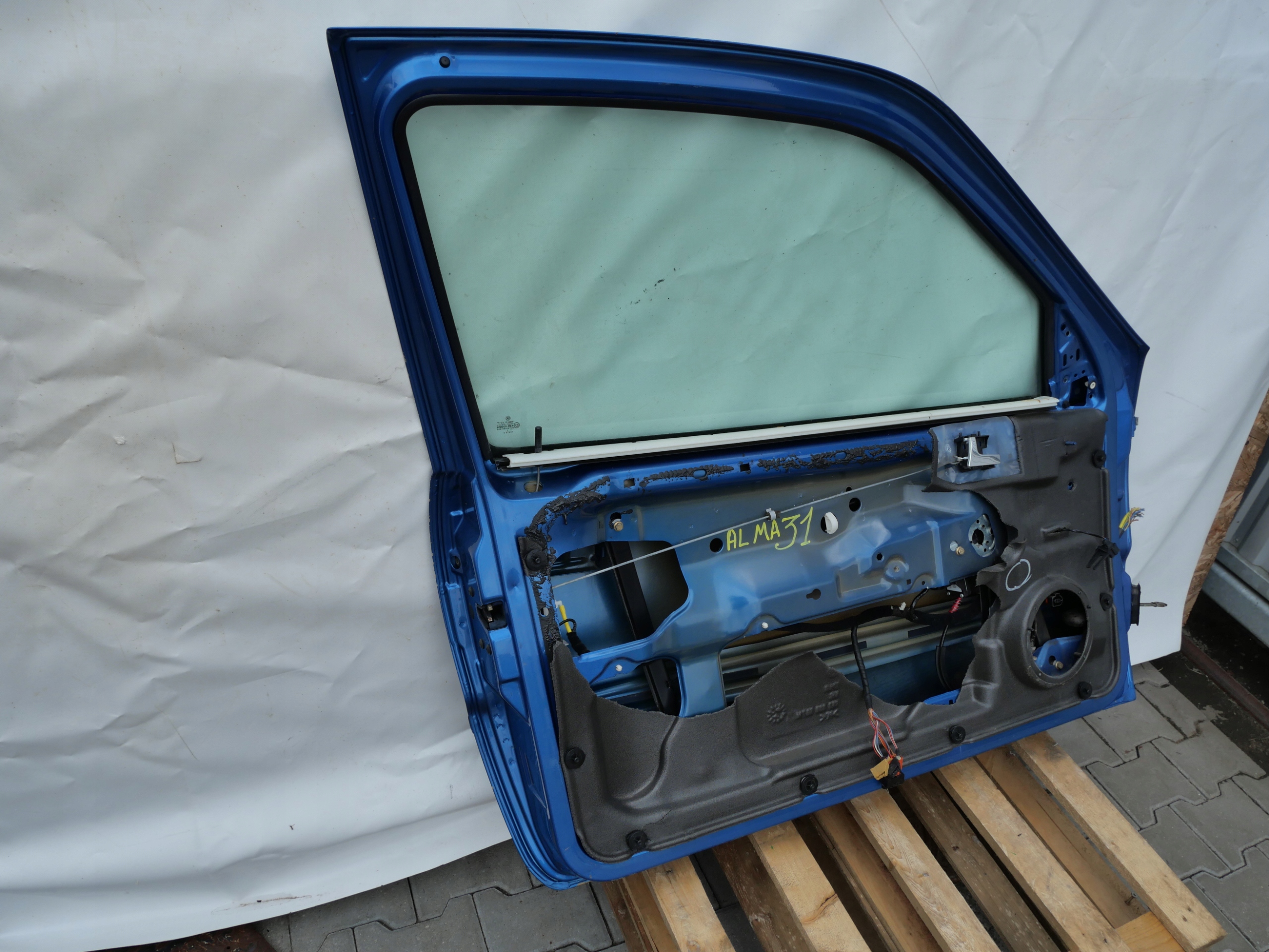 VW POLO 6N door front left