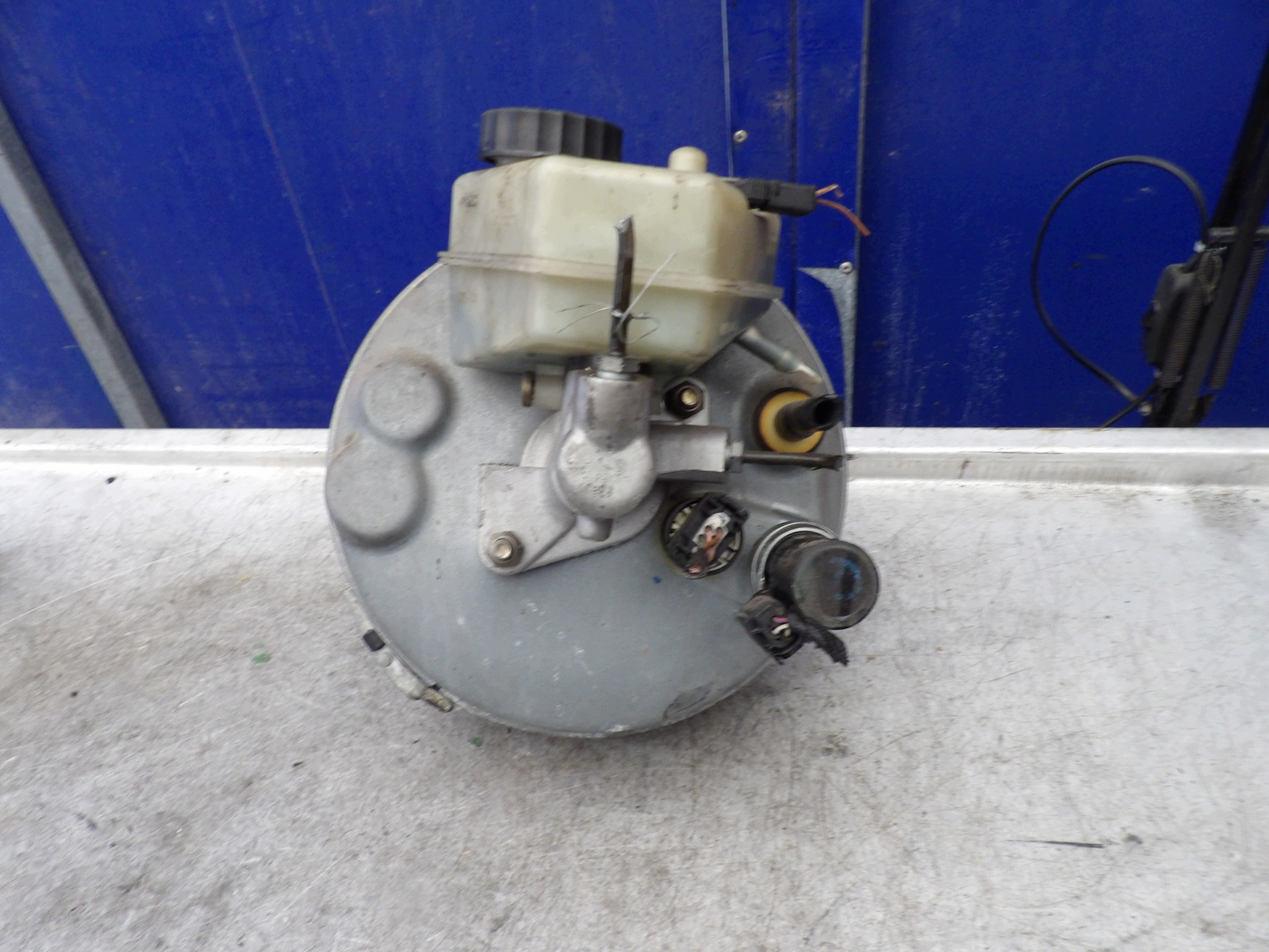 Mercedes W210 3,2 cdi Servo