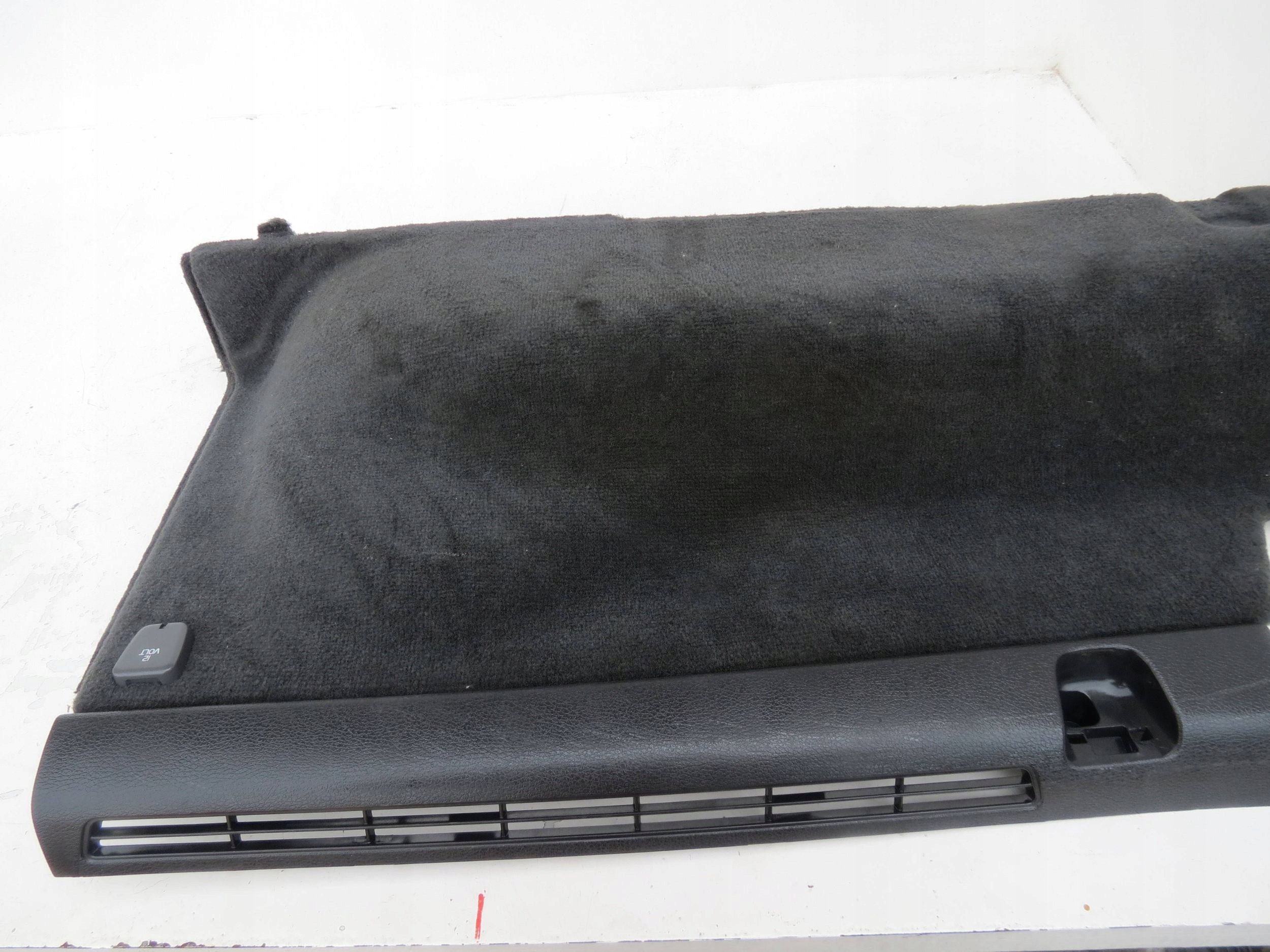 boot upholstery right VOLVO XC70 II AWD 2.4D 185KM 2000-2007r