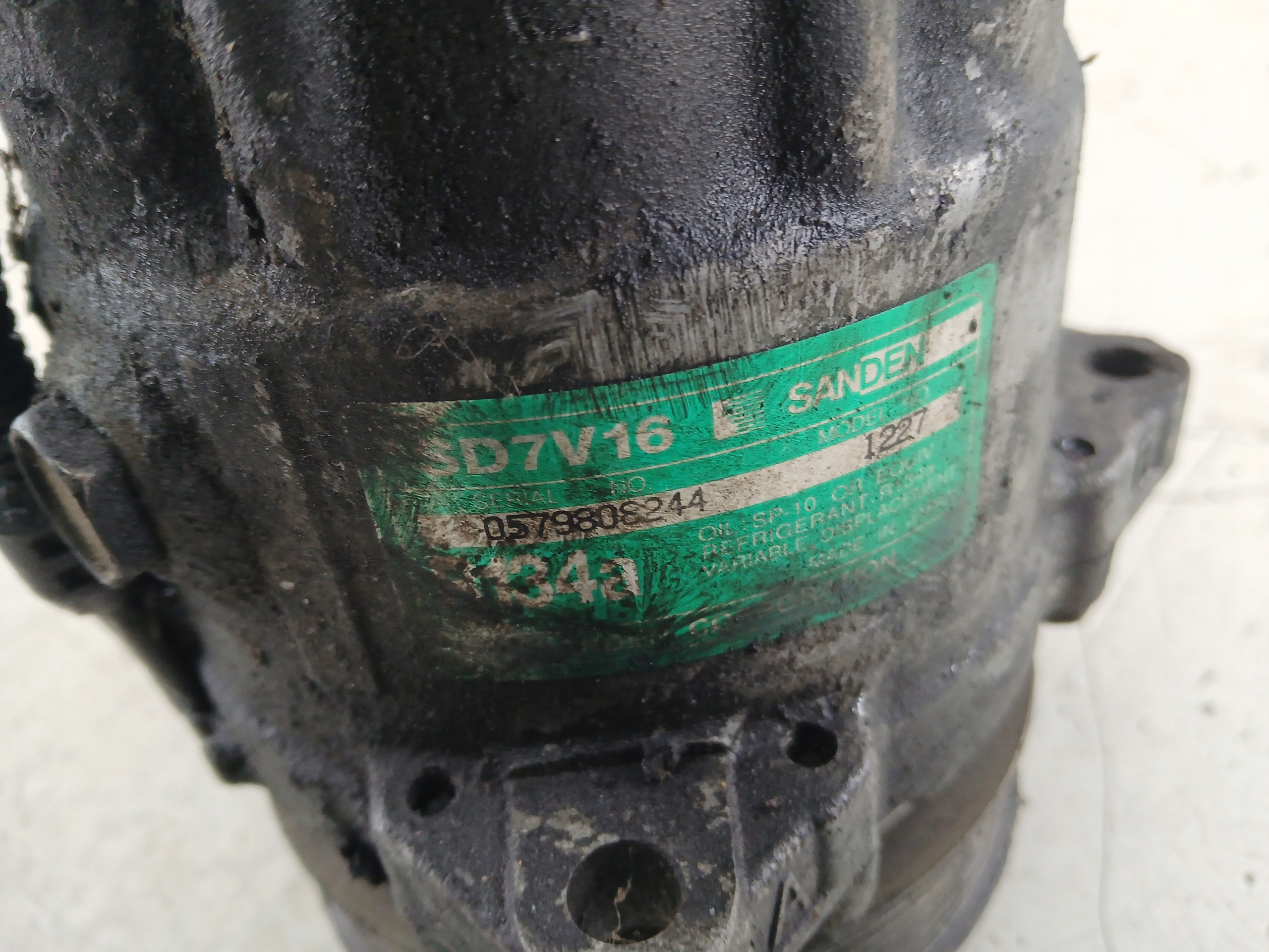 CITROEN C5 a 2.2 HDI kompresor klimatizaci 1227
