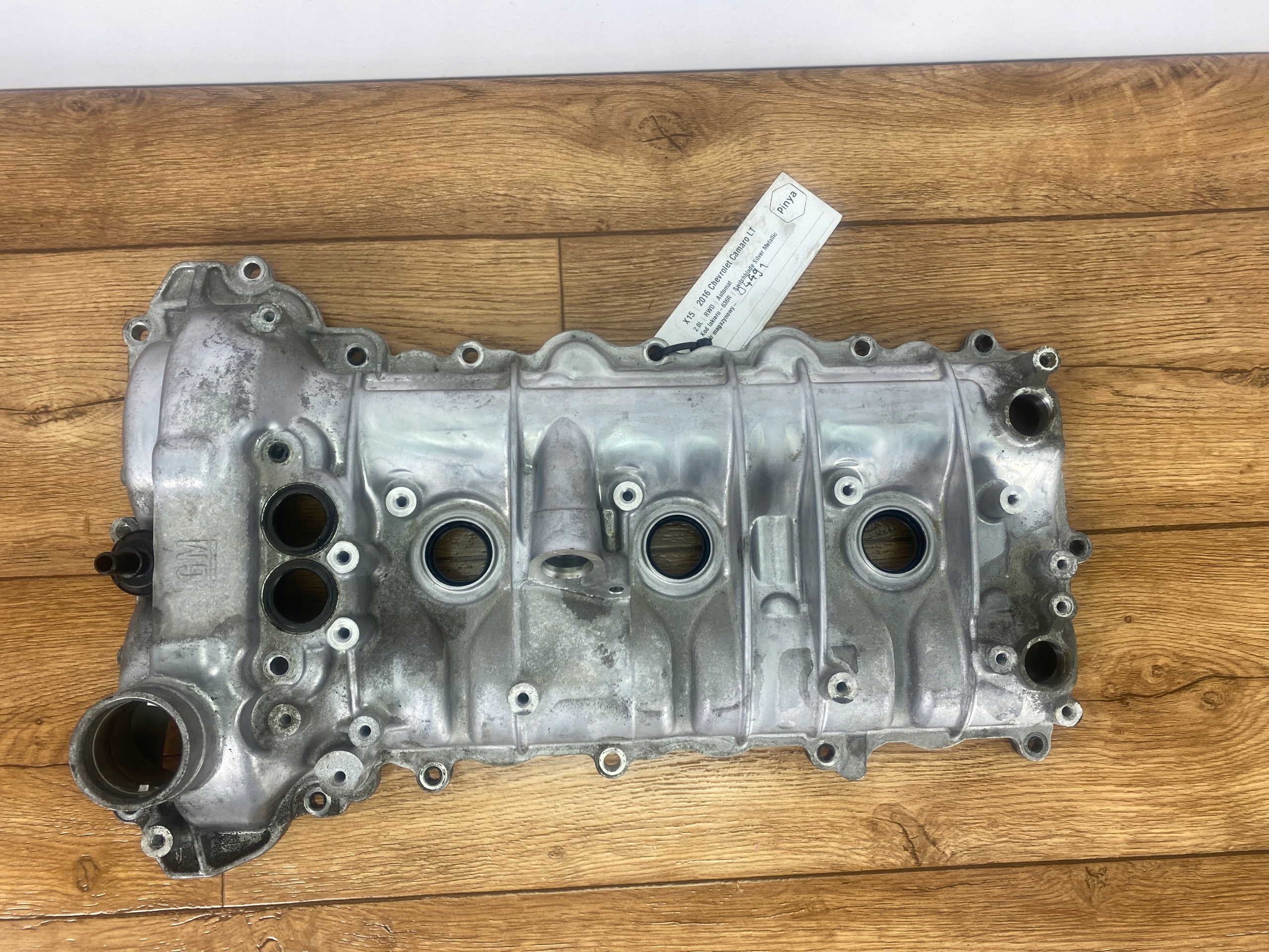 Abdeckung der Ventile Chevrolet Camaro 2016+ USA
