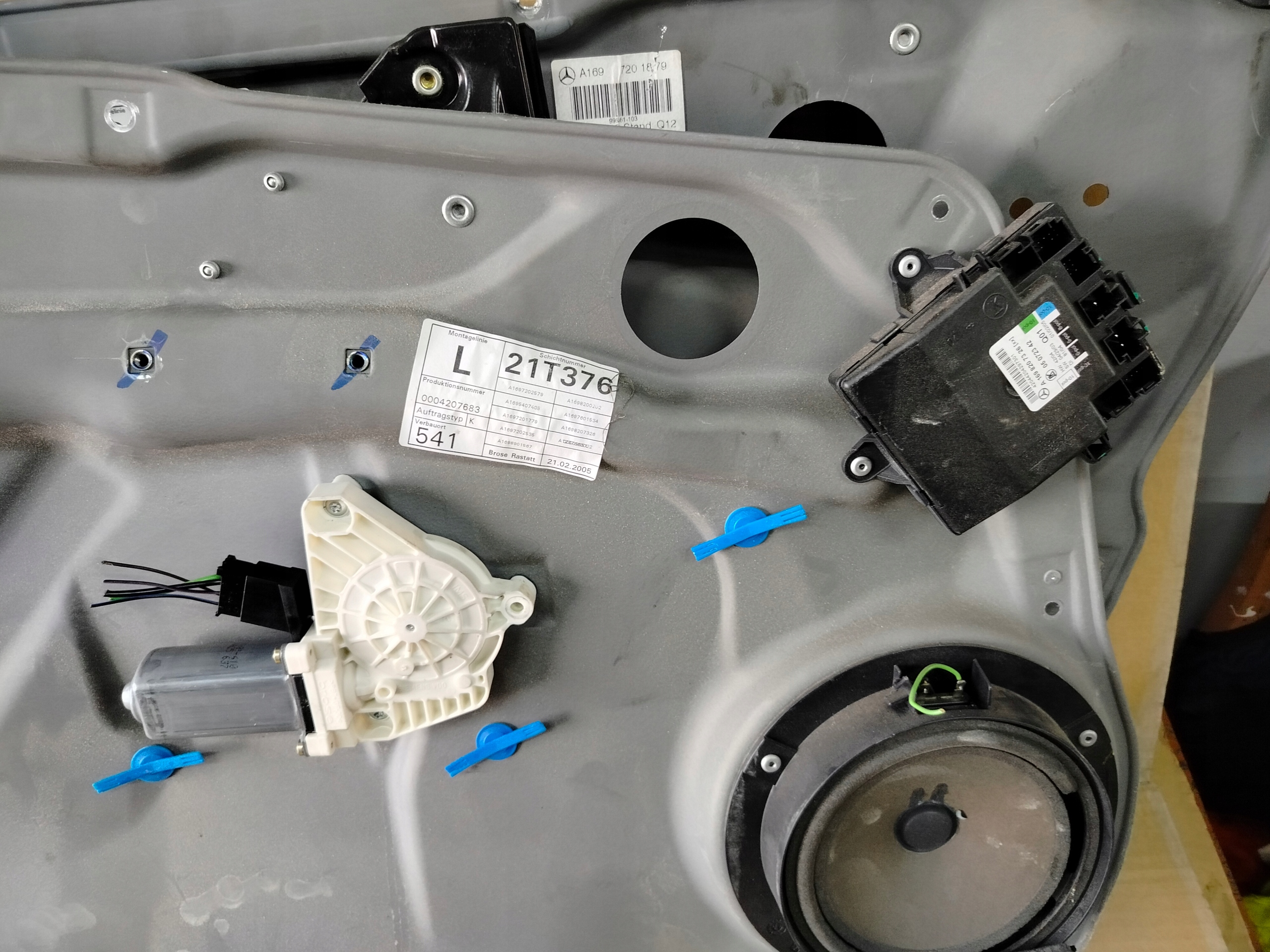 mechanism windows right left front 3D MERCEDES W169 A1697201879 A1697201779