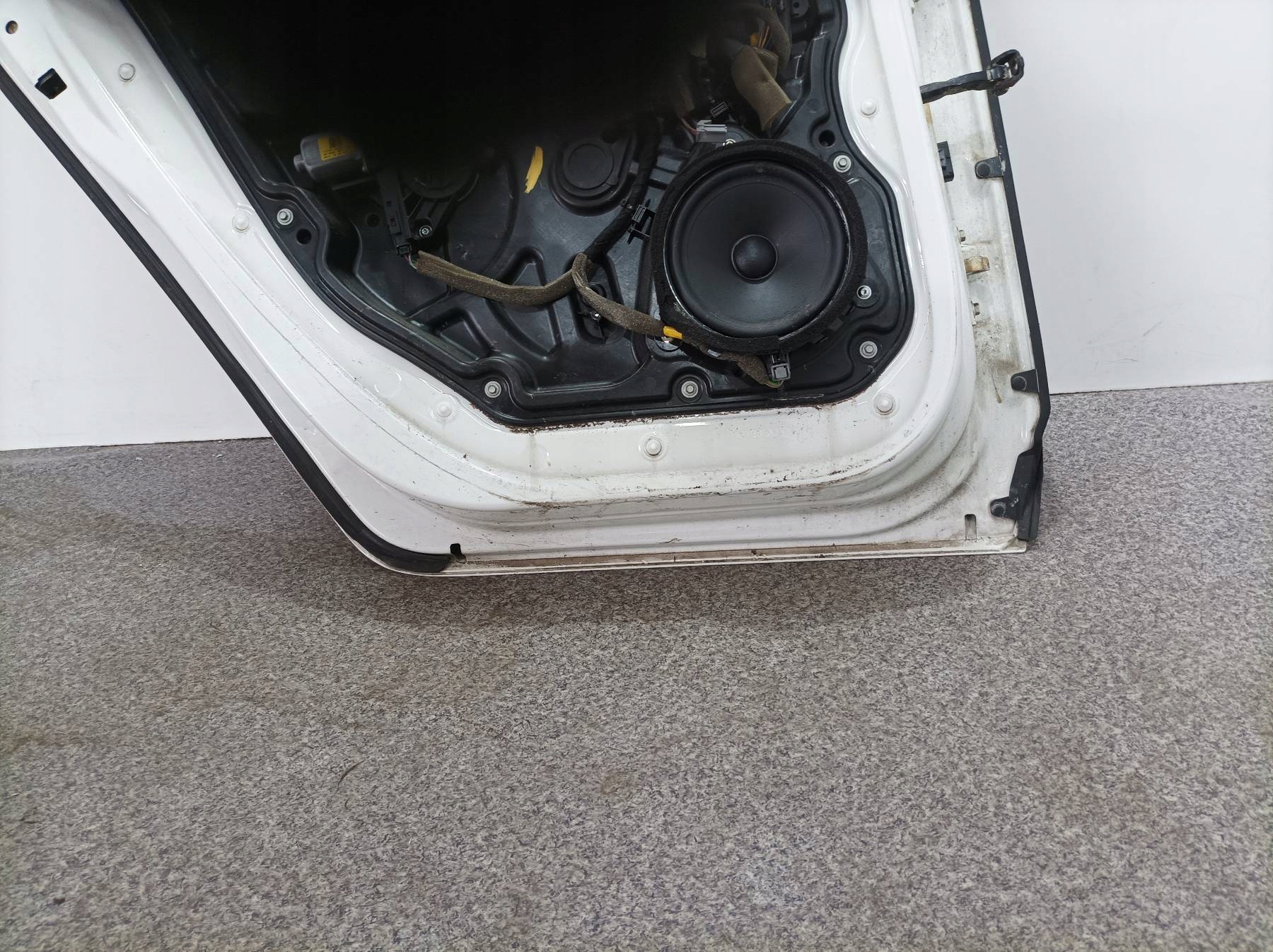 Tür links heck 614 KOMBI Volvo V60 und (2010- )