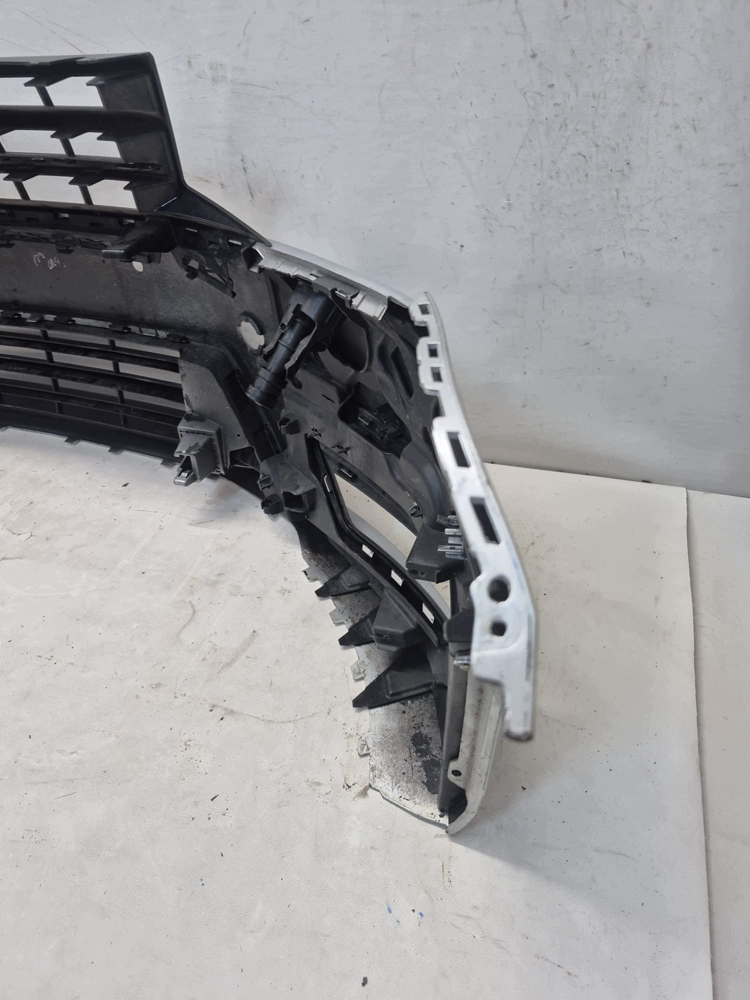 VW CADDY III 2K5 LIFT 15- bumper front front SPR PDC 2K5807221K