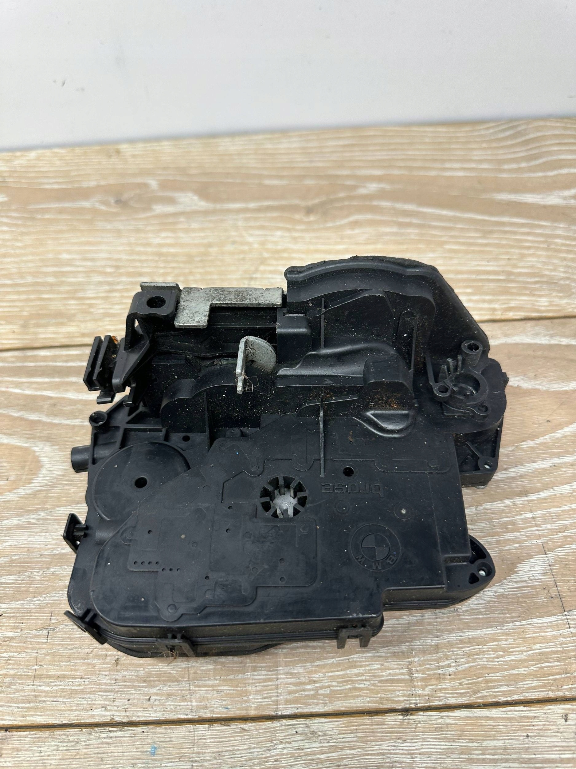 lock door tylnych Wszystkie BMW 3 E90 E91 7060296