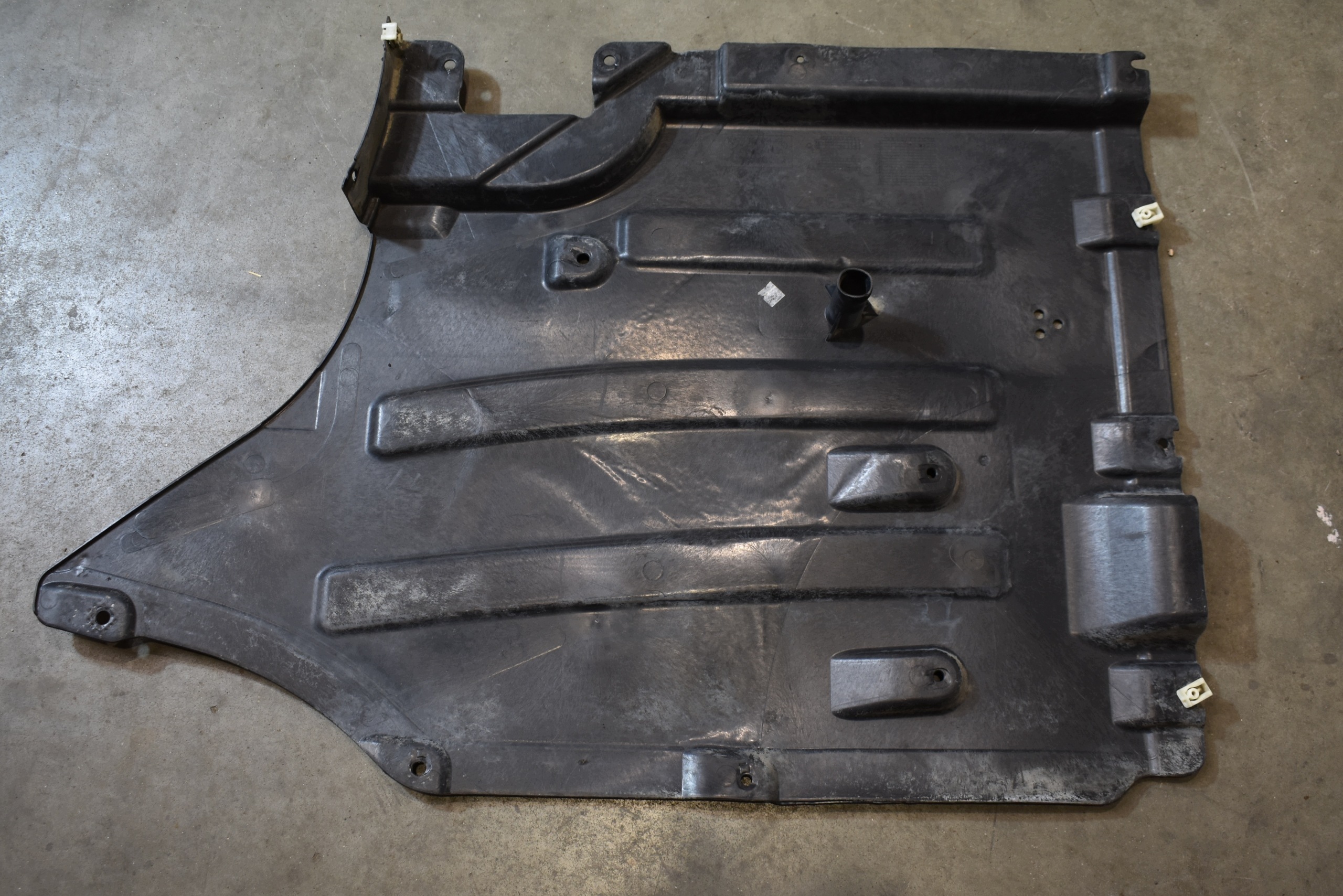 IDEALNA cover chassis rear part rear left BMW G01 X3 1