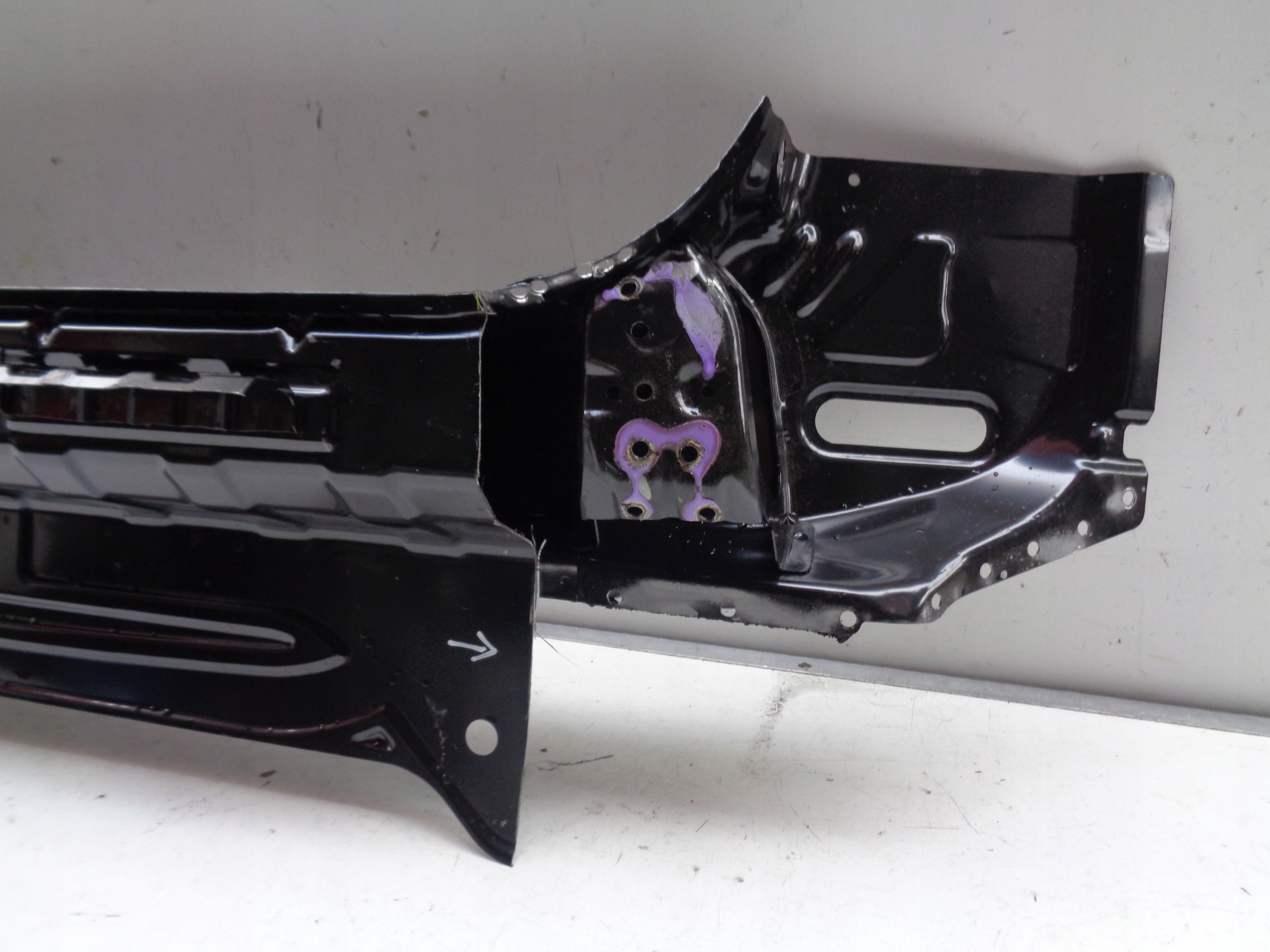 PAS TYLNY ŚCIANA HYUNDAI TUCSON IV 20- Producent części Hyundai OE