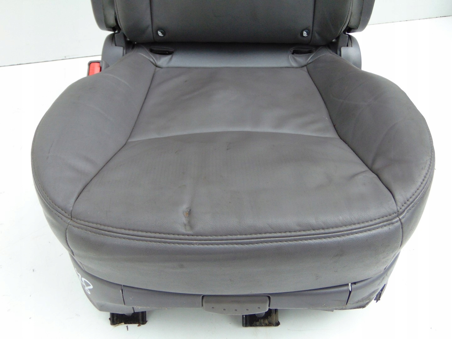 кресло левый зад 2 RODIUS II 13R