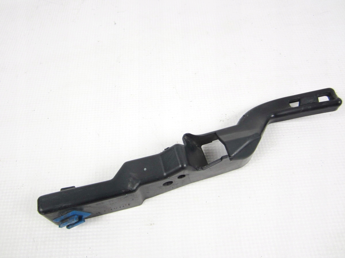 Support Support plaque Console Avant Avant Pare choc Mercedes ML W166