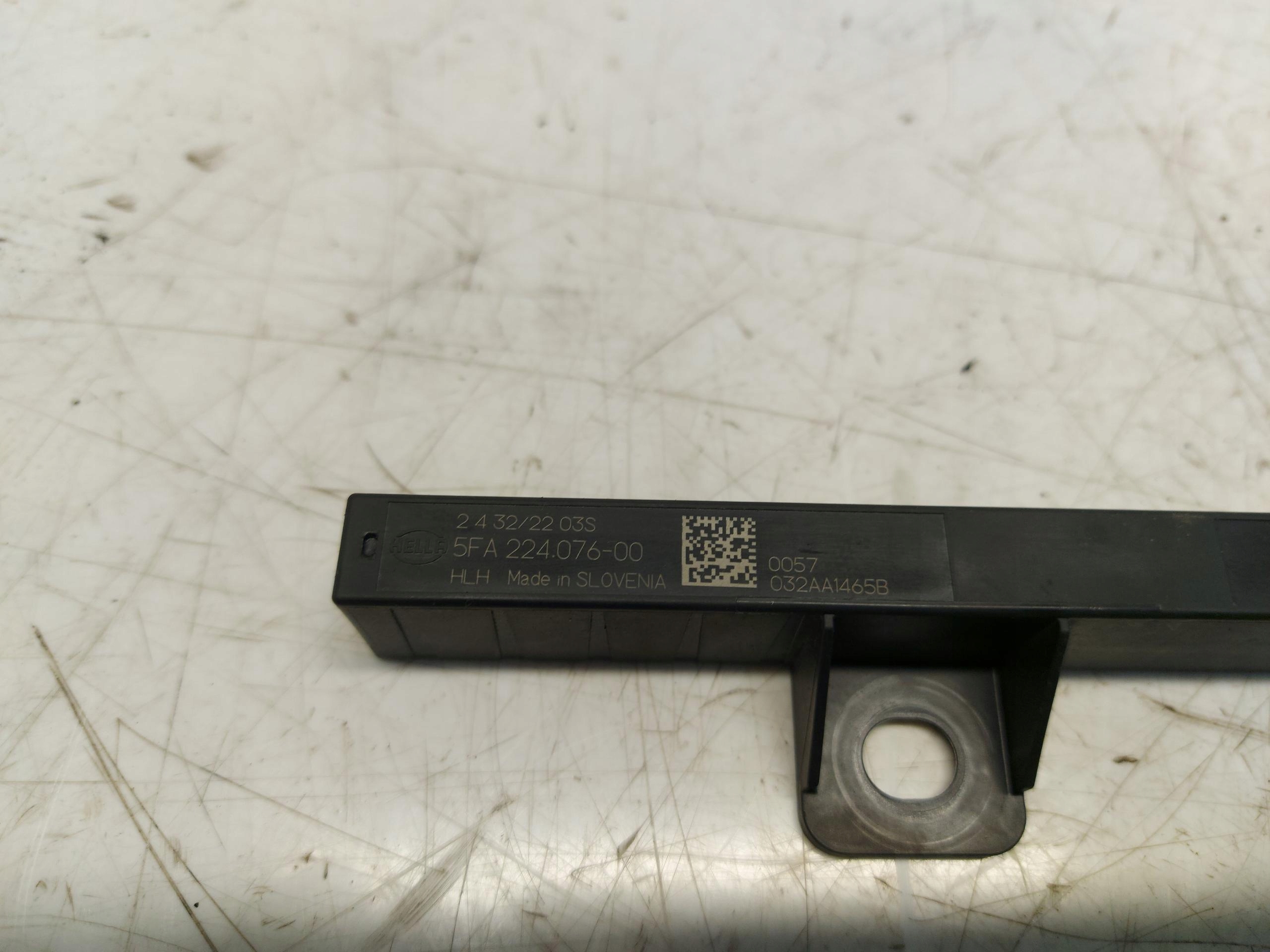CUPRA FORMENTOR 5FF aerial KEYLESS 5FA224076