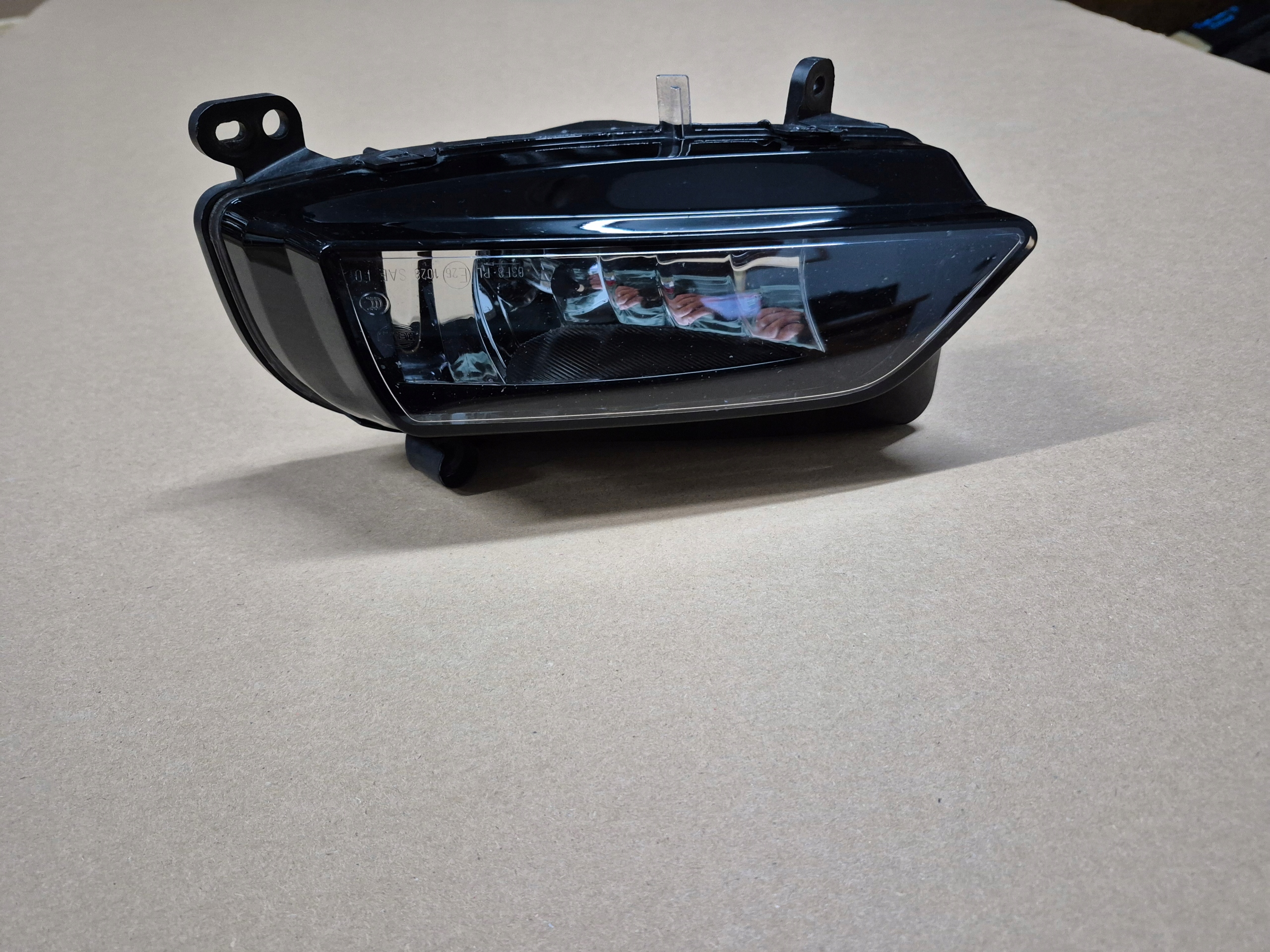 оригинал Audi OE галогенов противотуманки 8T0941699L