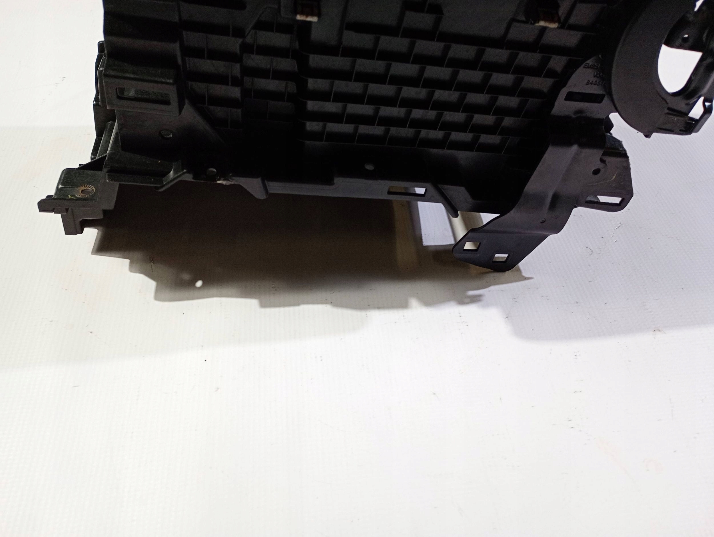 Tunel central armrest passenger compartment Ford Edge II 2015