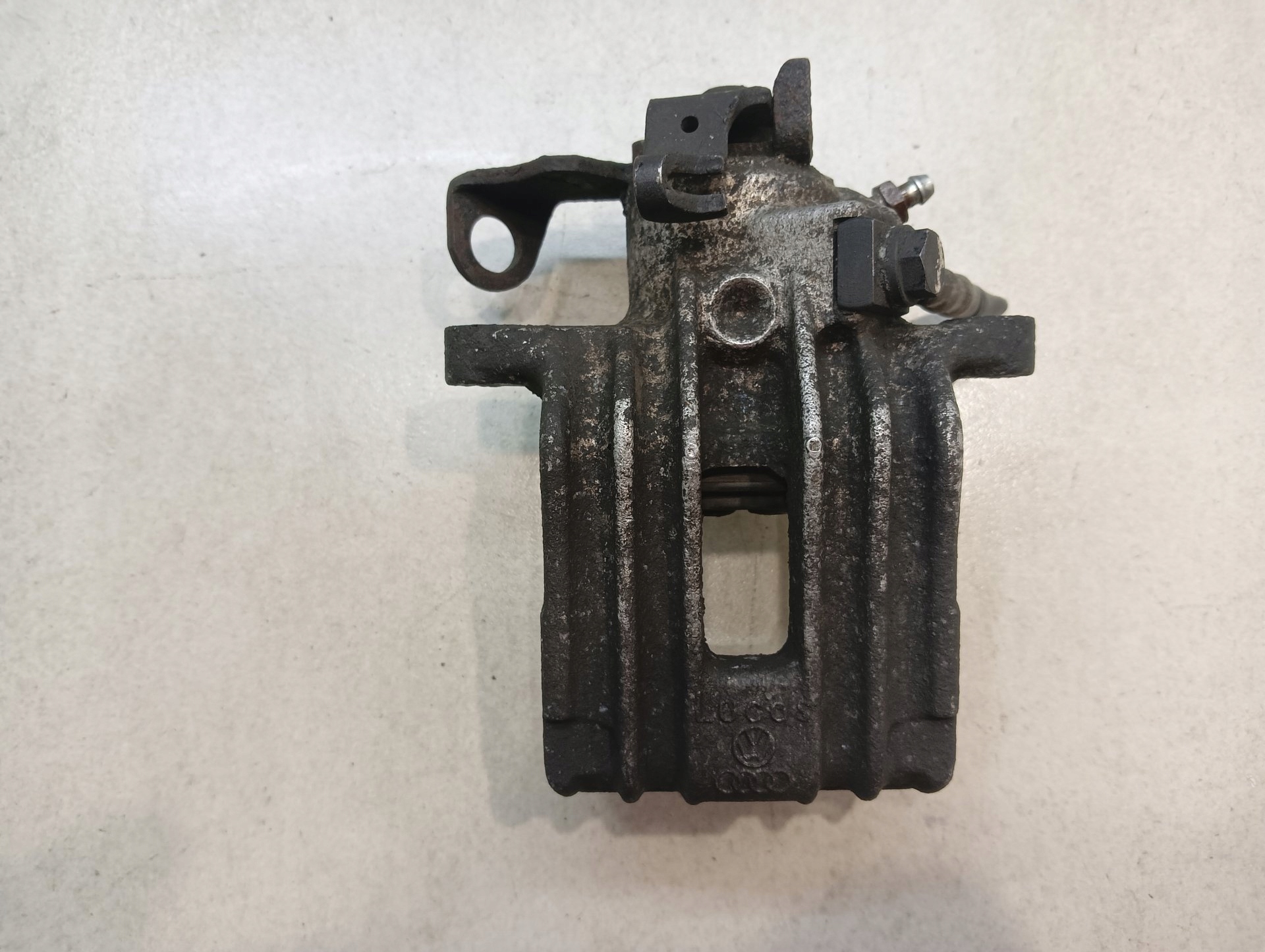 caliper brakes right rear part NEW BEETLE 2.0 60877