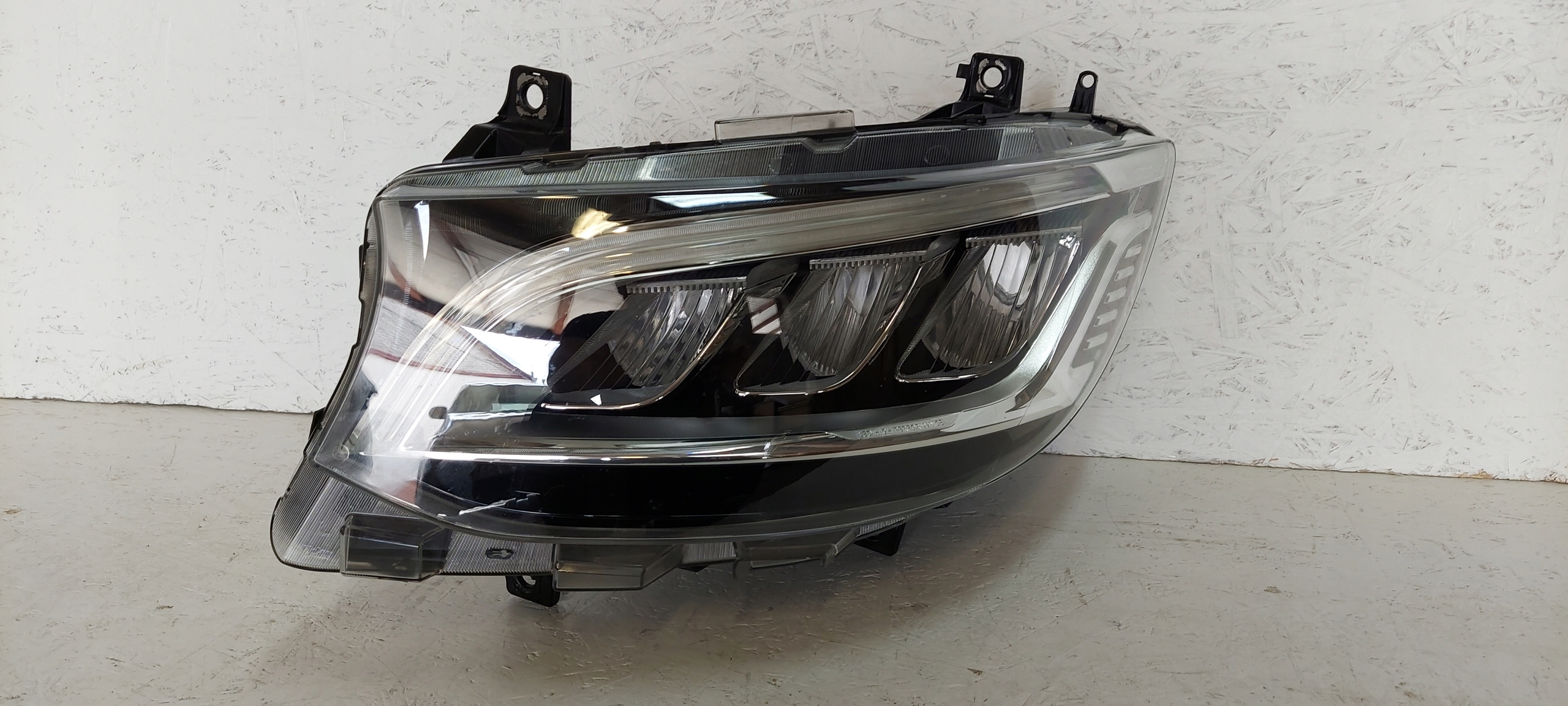 MERCEDES SPRINTER W907 W910 LAMPA LEWA LED PERFORMANCE MODUŁ