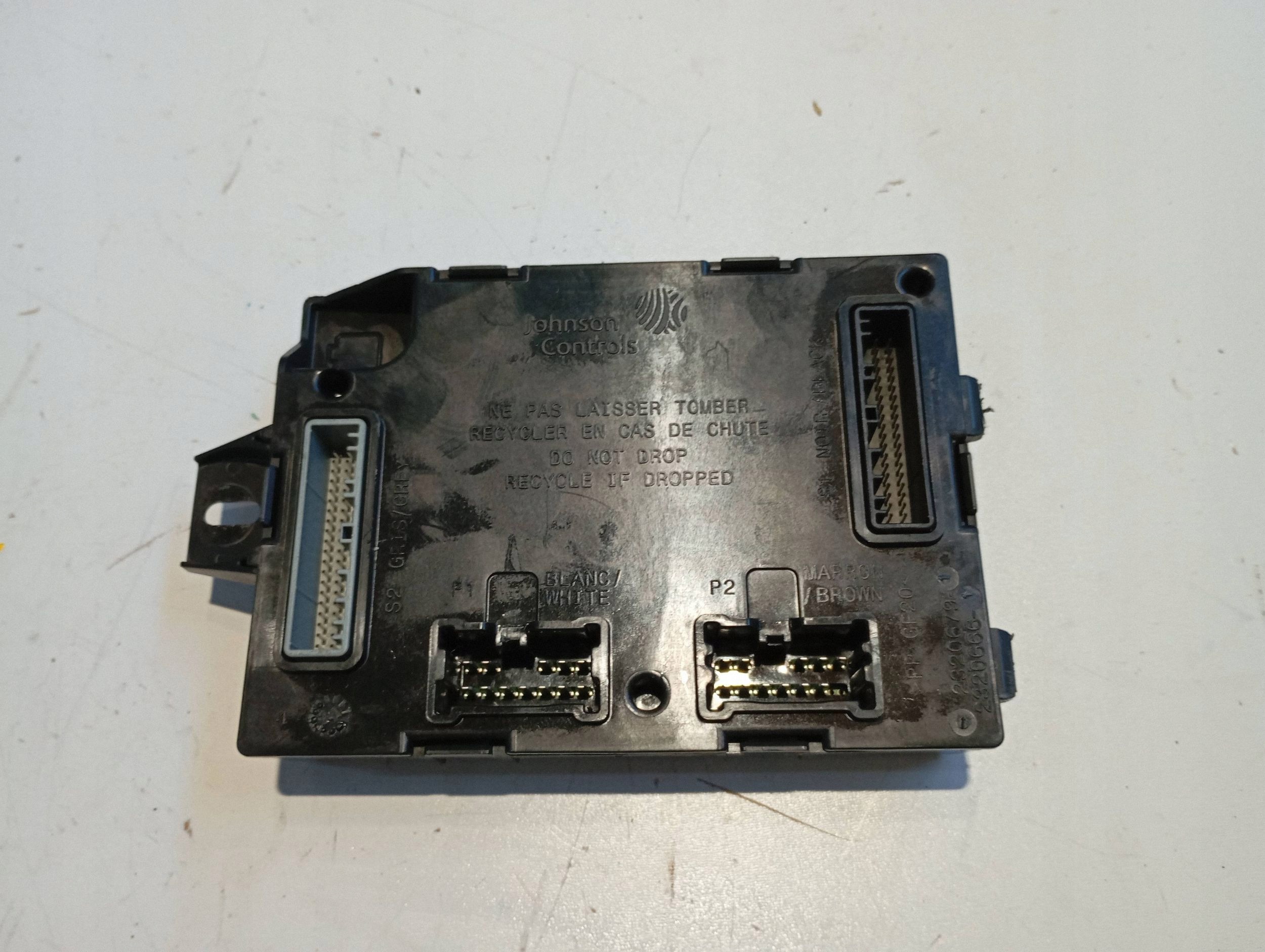 bedienteil modul RENAULT CAPTUR 284B14580R