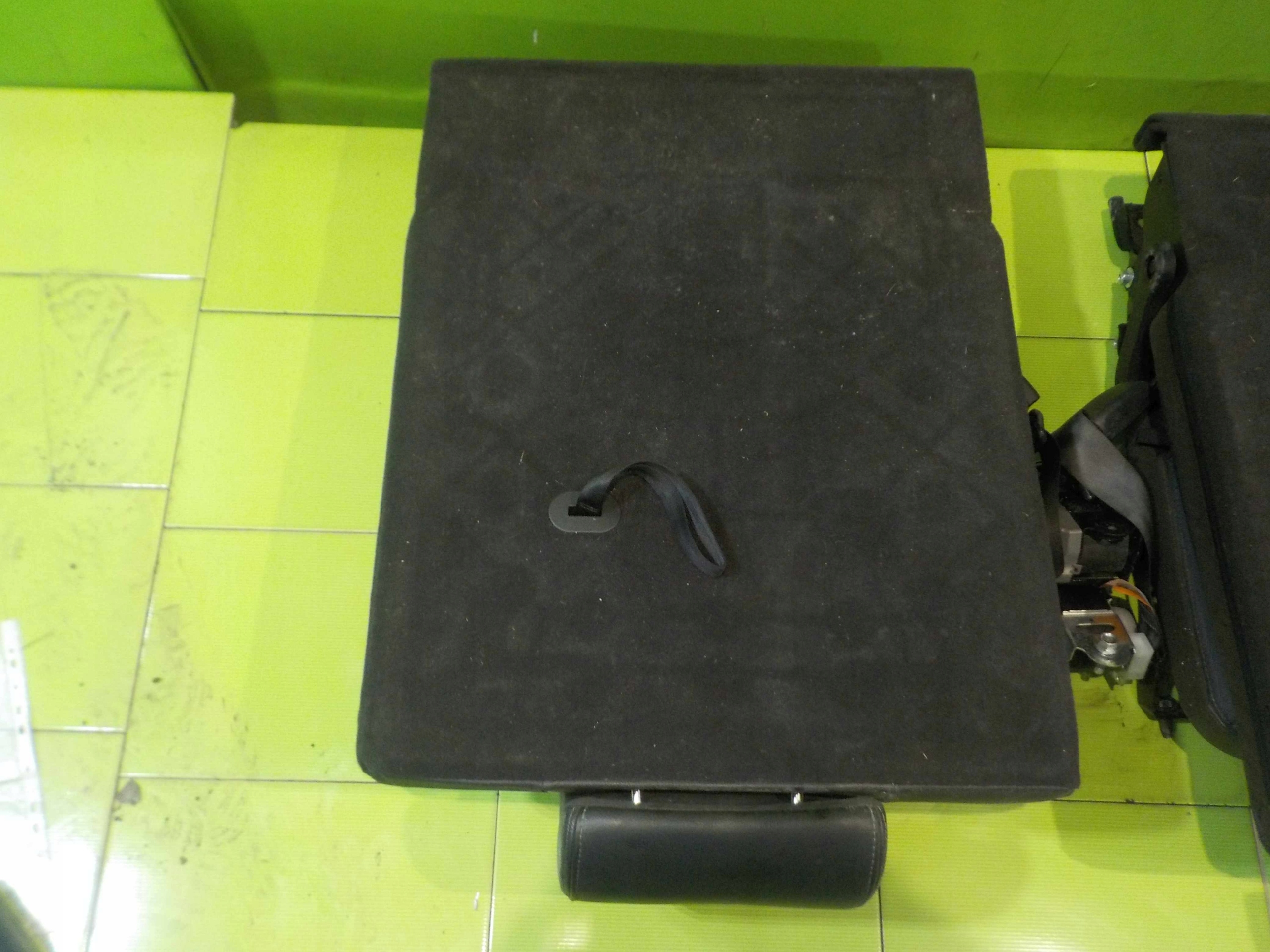 kia SORENTO II 12r кресла 3 с