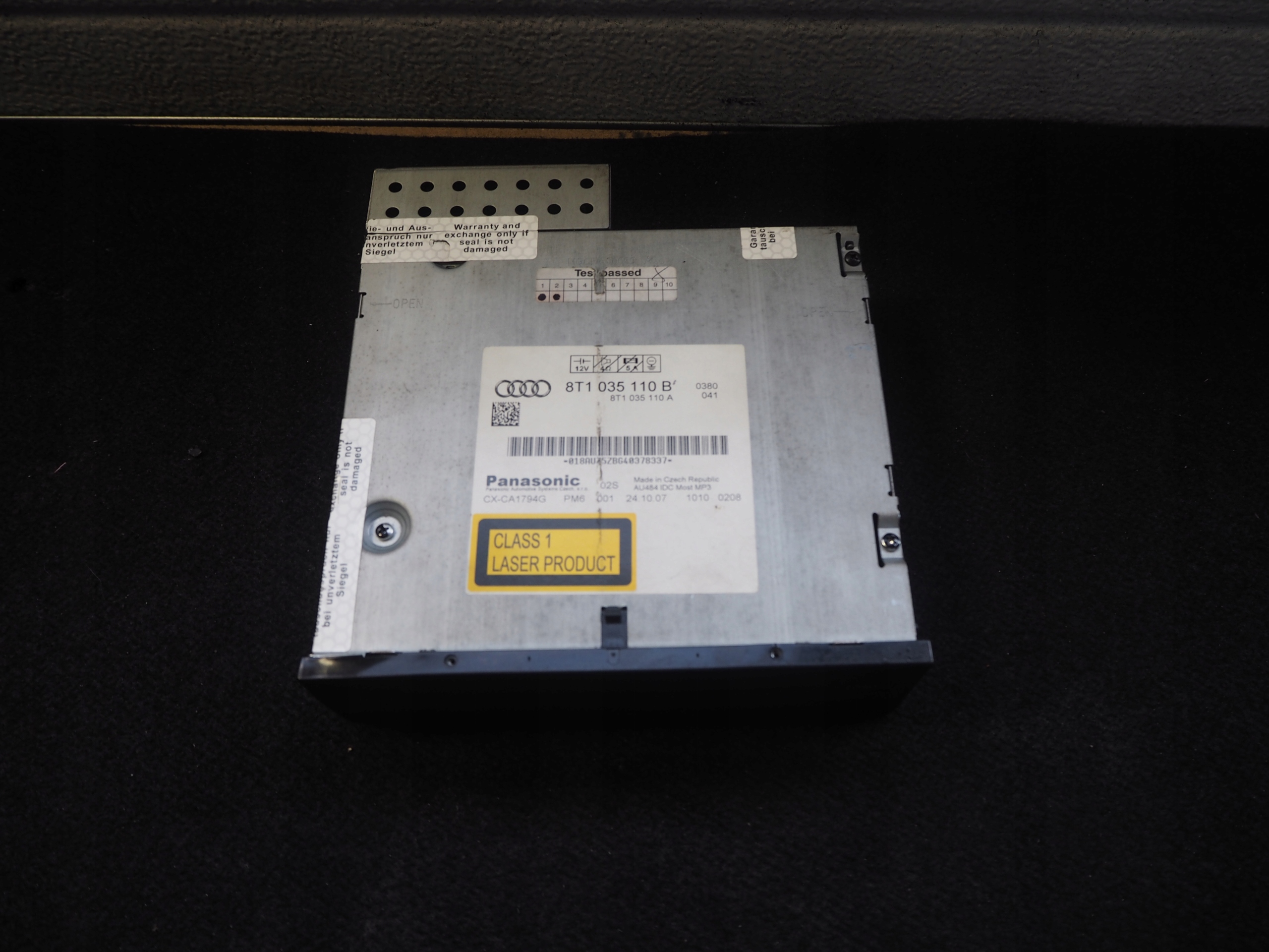 AUDI A5 8T радіо-чейнджер 8T1035110B