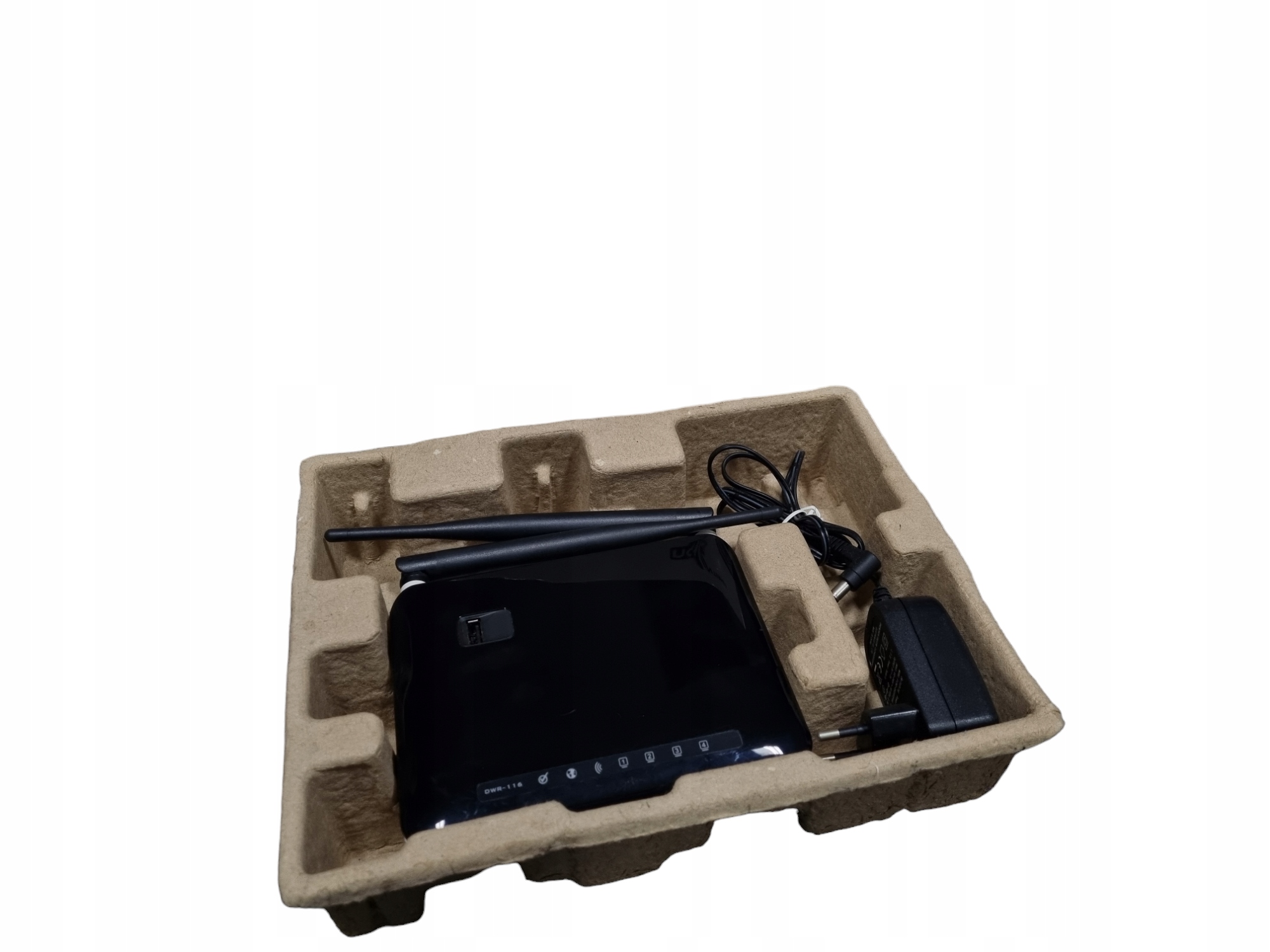 Router Wi-Fi D-Link DWR-116 Model DWR-116 Huawei E3272 Play