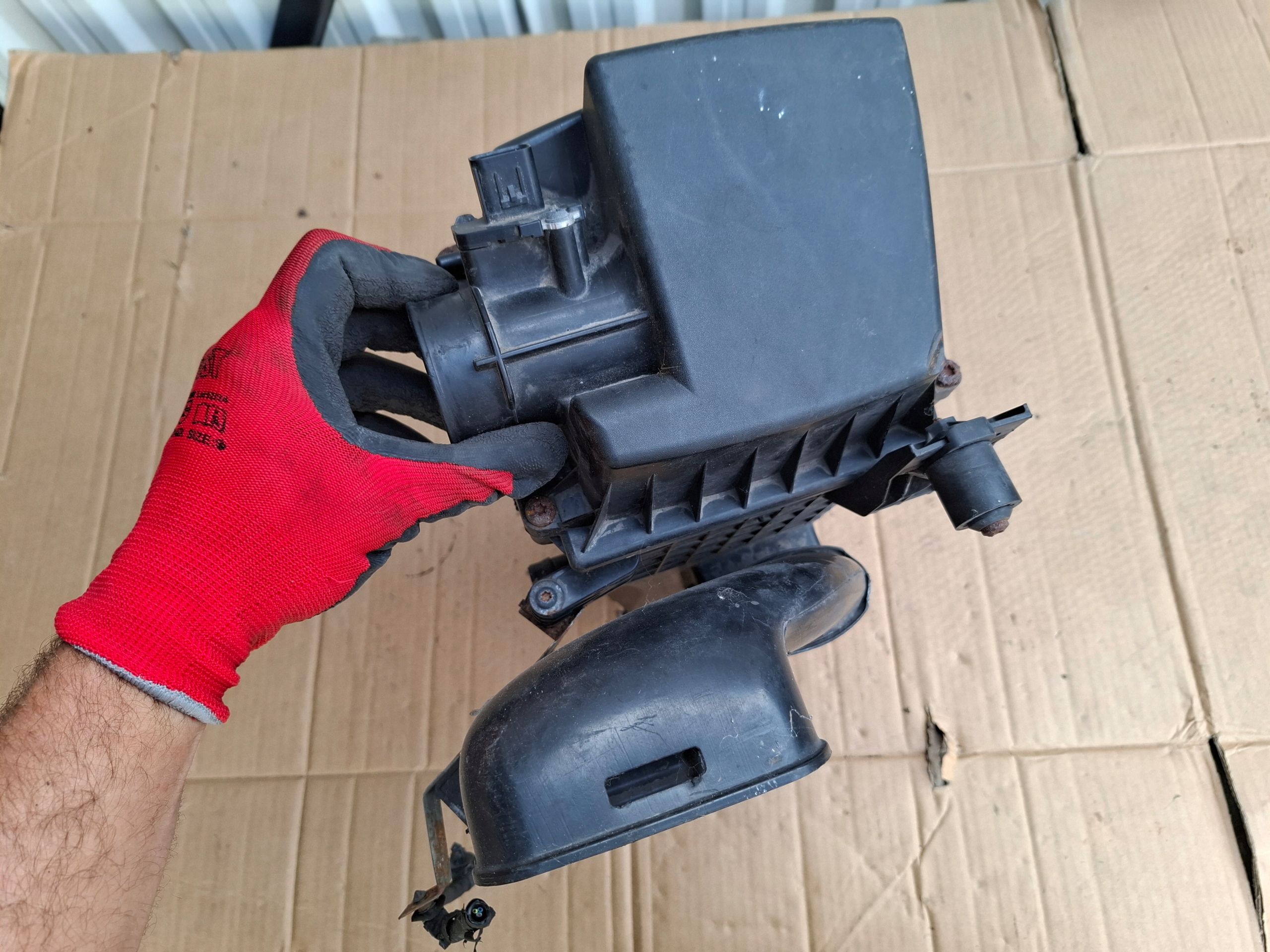 Gehäuse filter luft FORD FIESTA MK7 AV21-9600-AA 1.4 TDCI