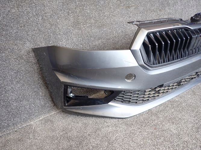 SKODA FABIA IV frontstoßstange vorne air luft