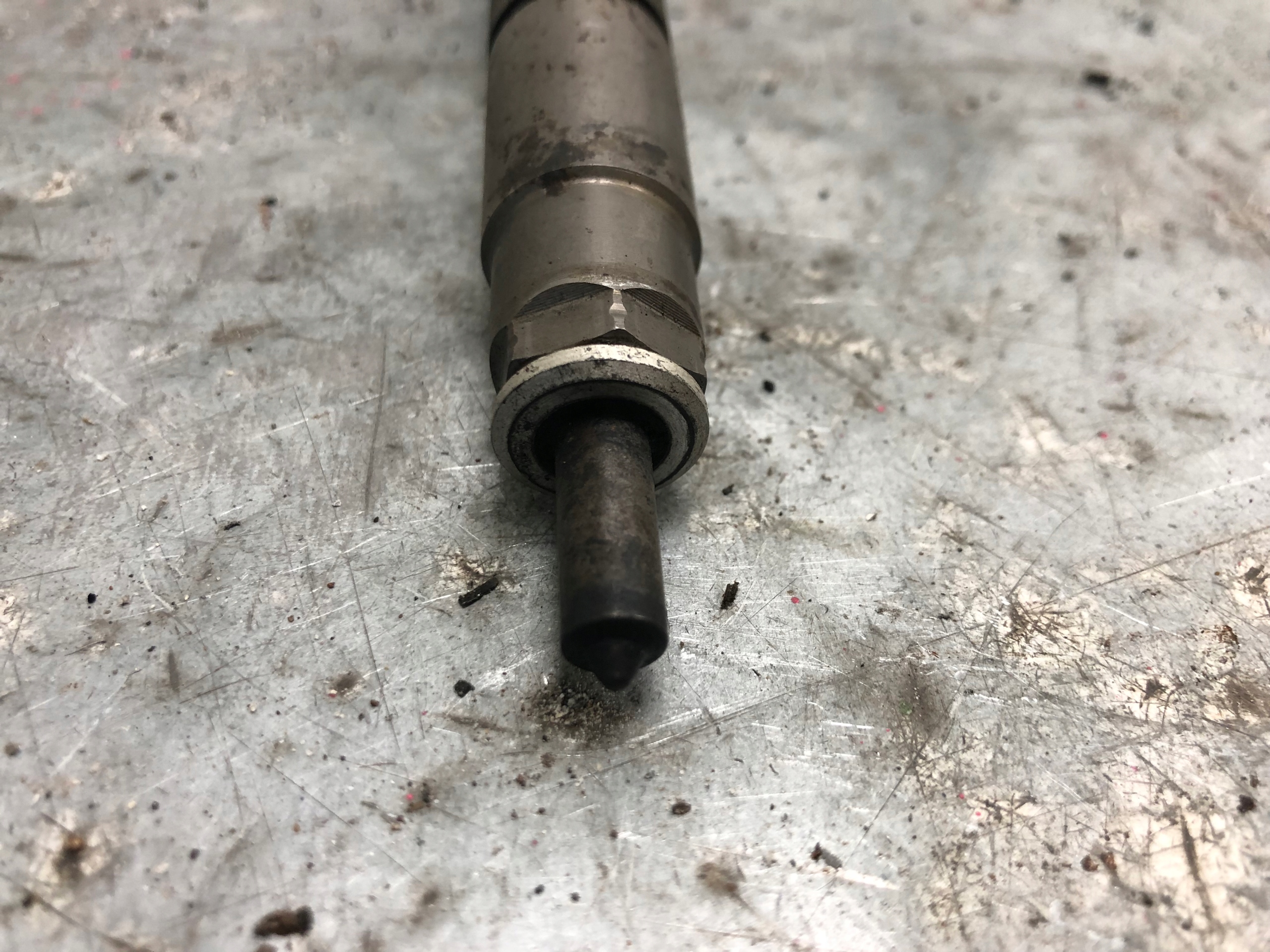 nozzle injector 1.4 1ND TOYOTA 23670-33051