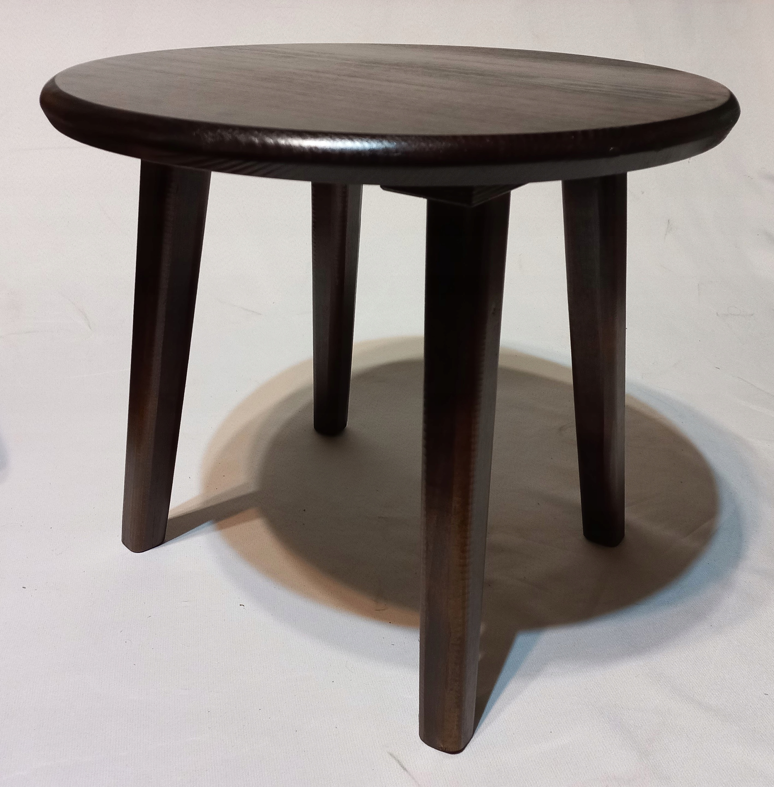 Konferenčný Stolík Drevený Pwood Okrúhly 50 cm Orech