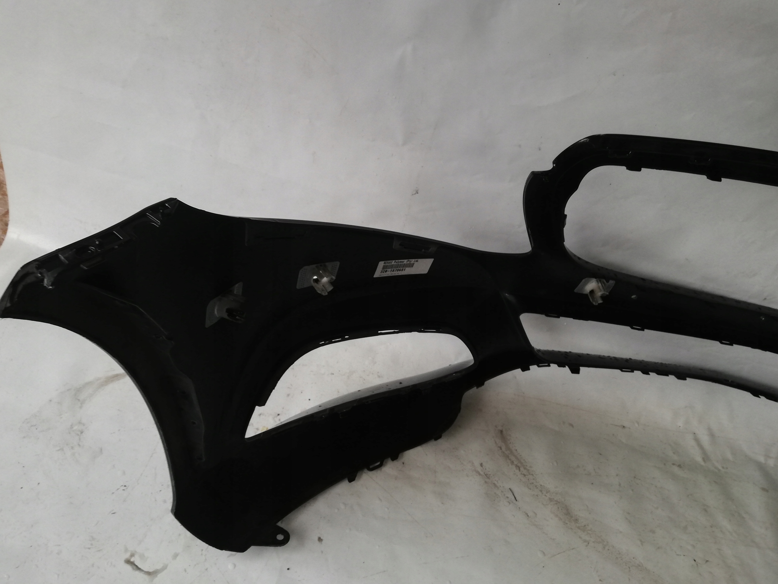 bumper front front MERCEDES C-KLASA 205 14- PDC
