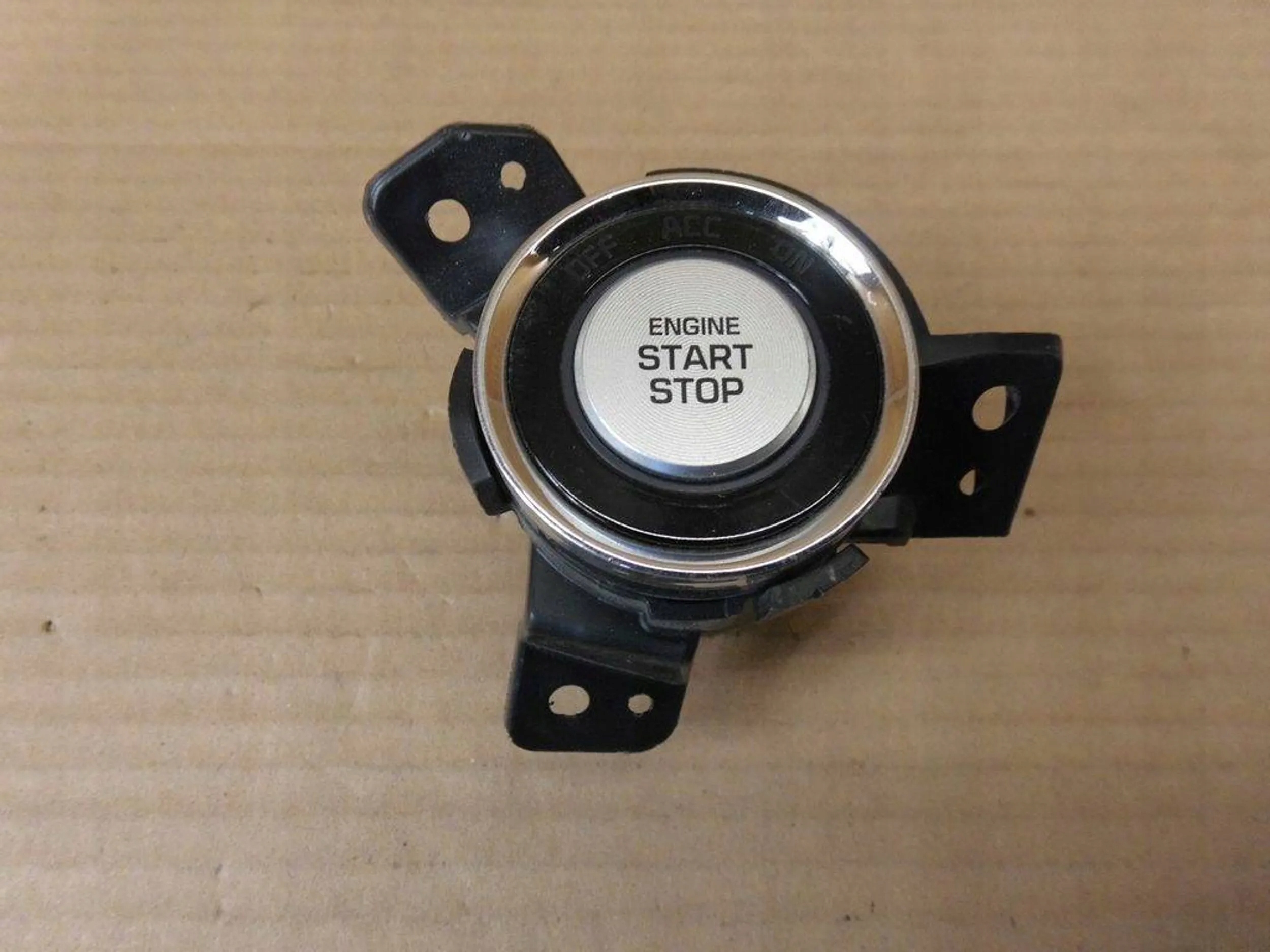 Hyundai Tucson III button START switch