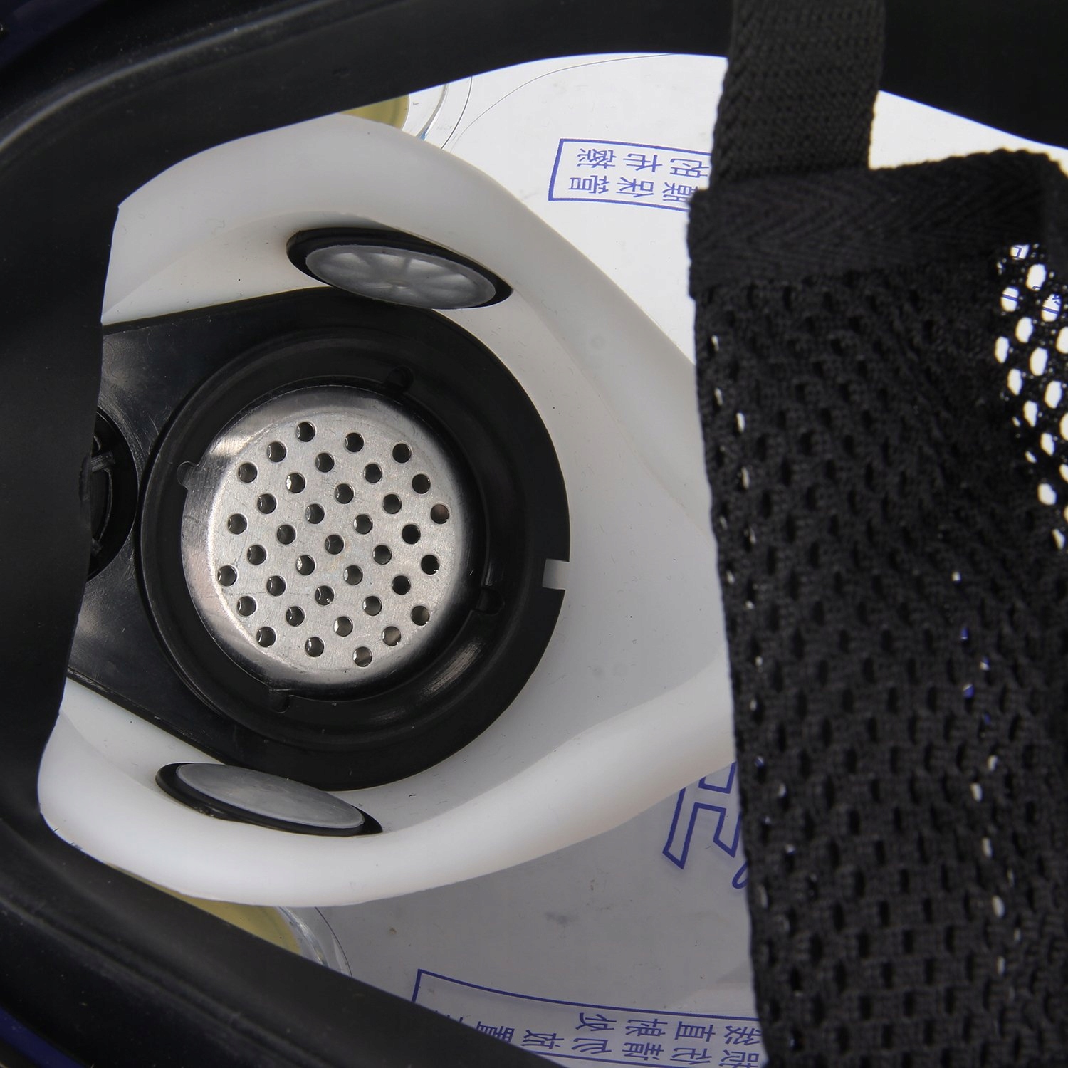 MASKA OCHRONNA LAKIERNICZA 3M 6800 PRZECIWGAZOWA Liczba warstw trójwarstwowa