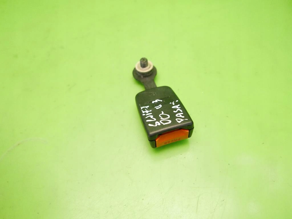 ремень безопасности правый перед suzuki SWIFT 00-03