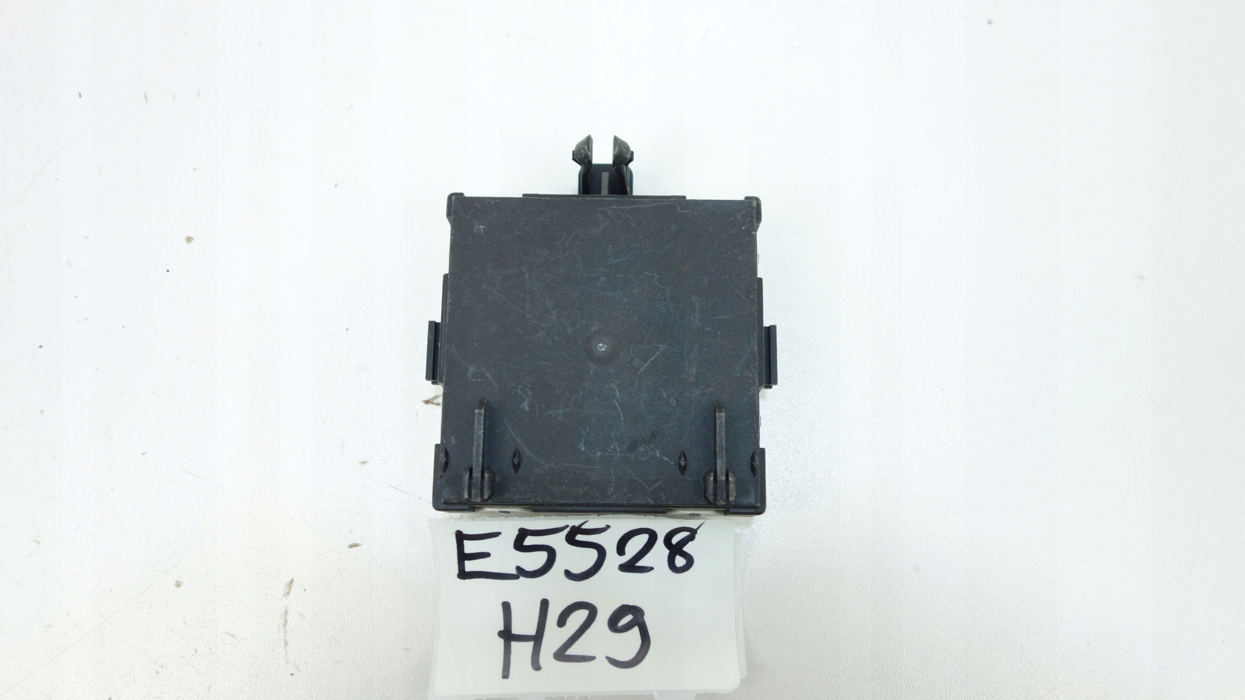 module control unit KOMFORTU door MERCEDES C W206 21- A2069000513