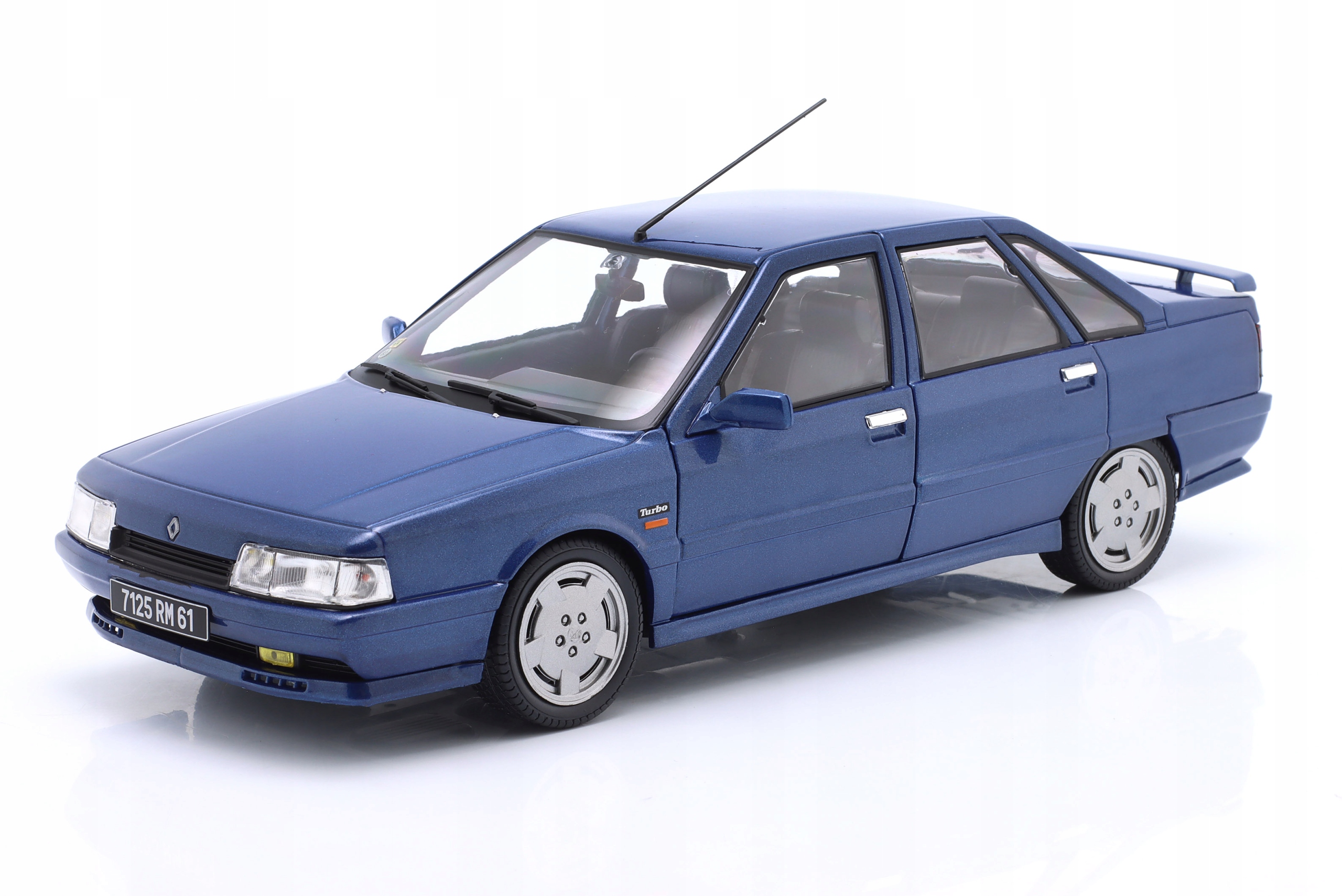 Renault 21 R21 2L Turbo Mk1 1988 Midnight Blue Solido 1:18 Model Auta