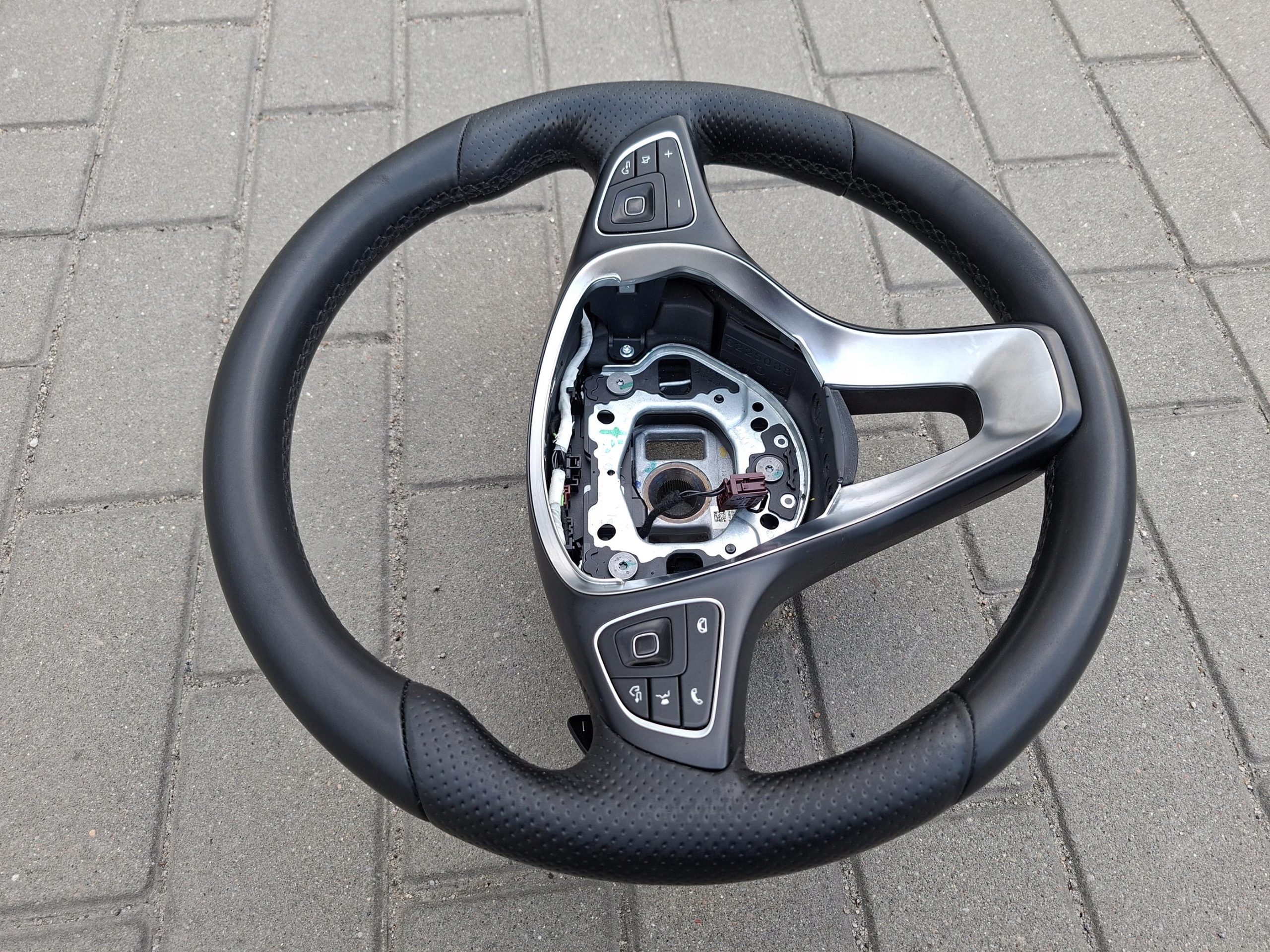 steering wheel, MULTIFUNKCJA with shifting A0004605600 MERCEDES W213 S213 E