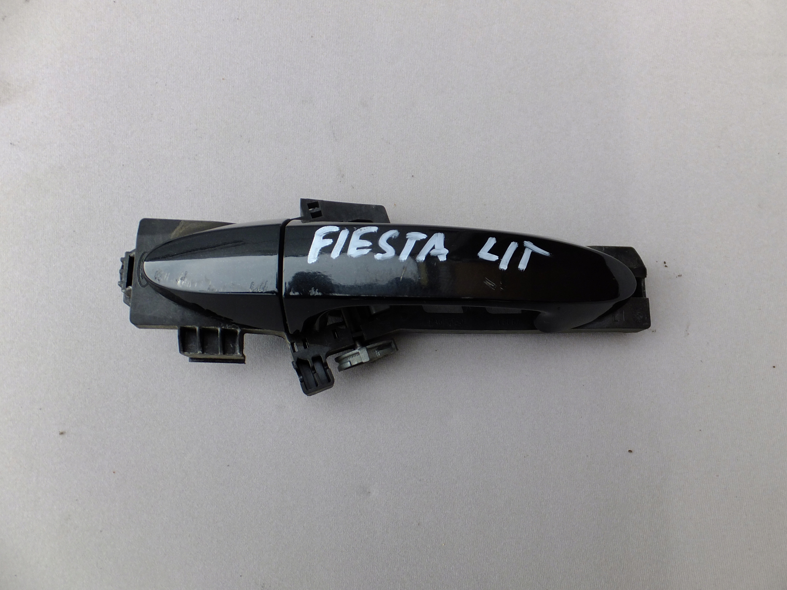handle left rear part ford fiesta mk7 2010r