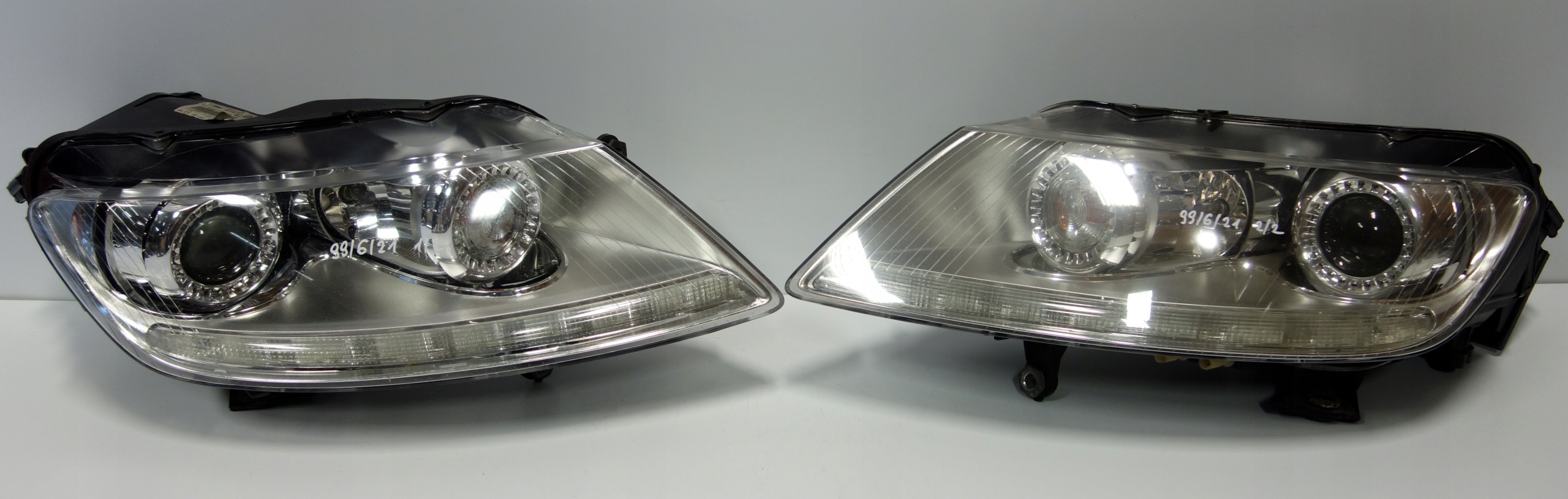 VW PHAETON BIXENON Z LED LAMPY PRZÓD PRZEDNIE