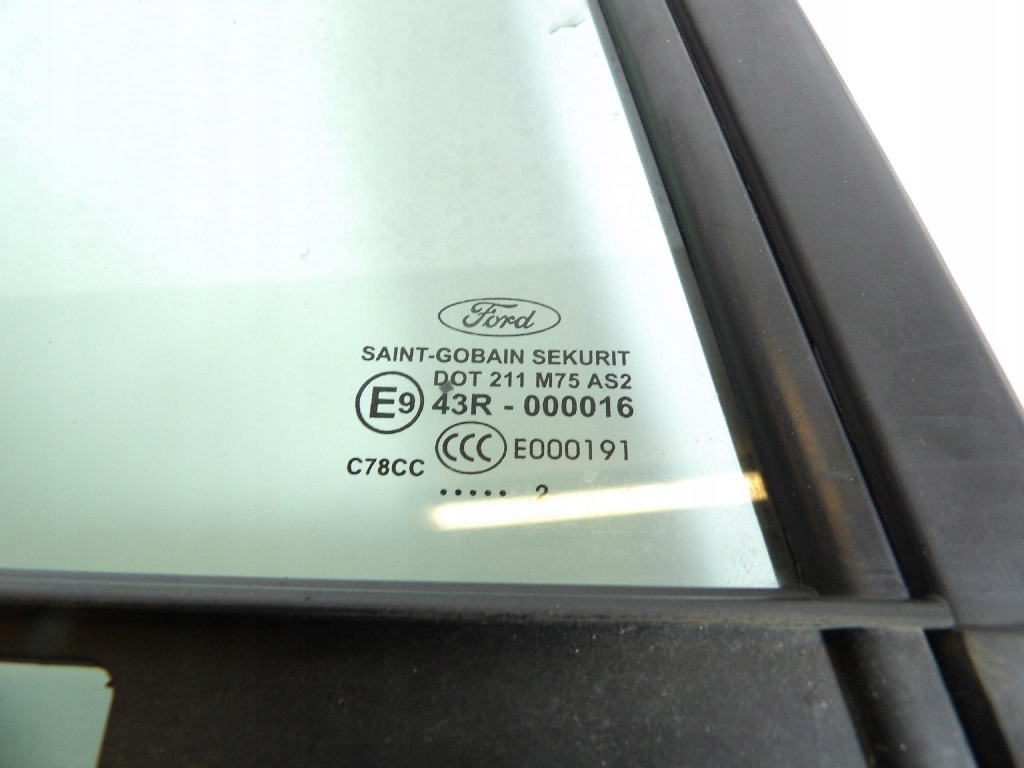 FORD FOCUS MK4 KOMBI Dichtsatz Tür rechts heck JX7B A25824