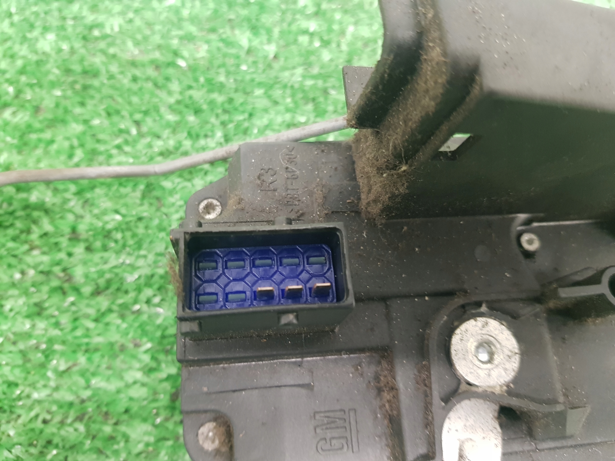 lock door right front RENAULT TRAFIC 2