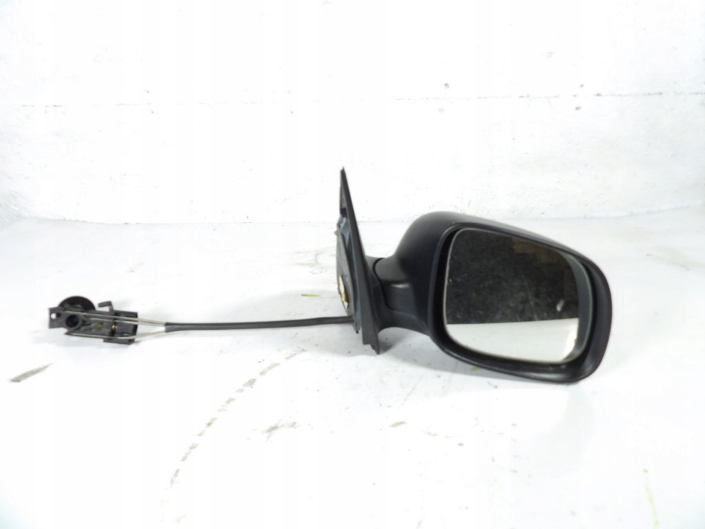 SKODA FABIA and mirror right manually