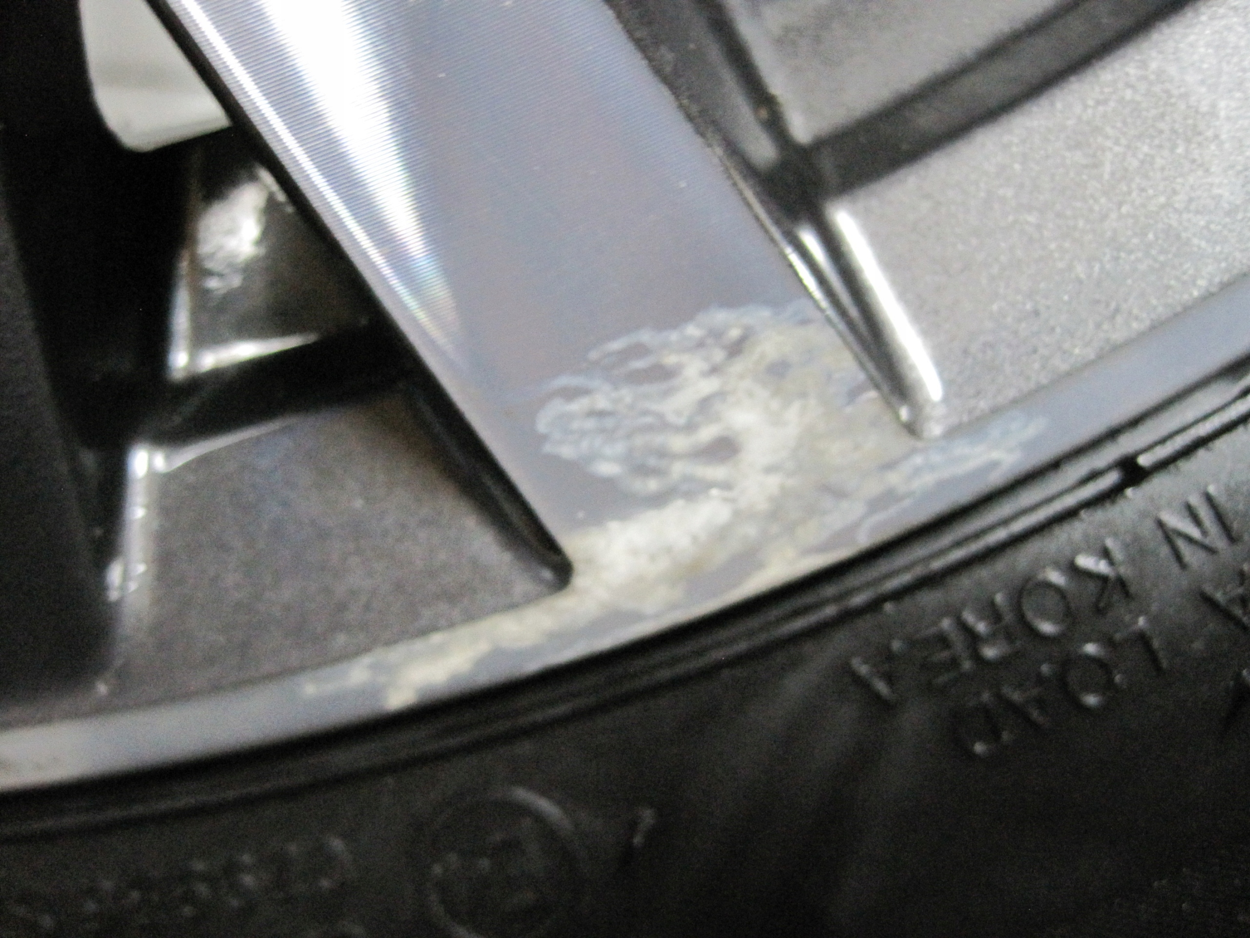 wheels discs tyres VW TIGUAN 5NA R17 23R M+S