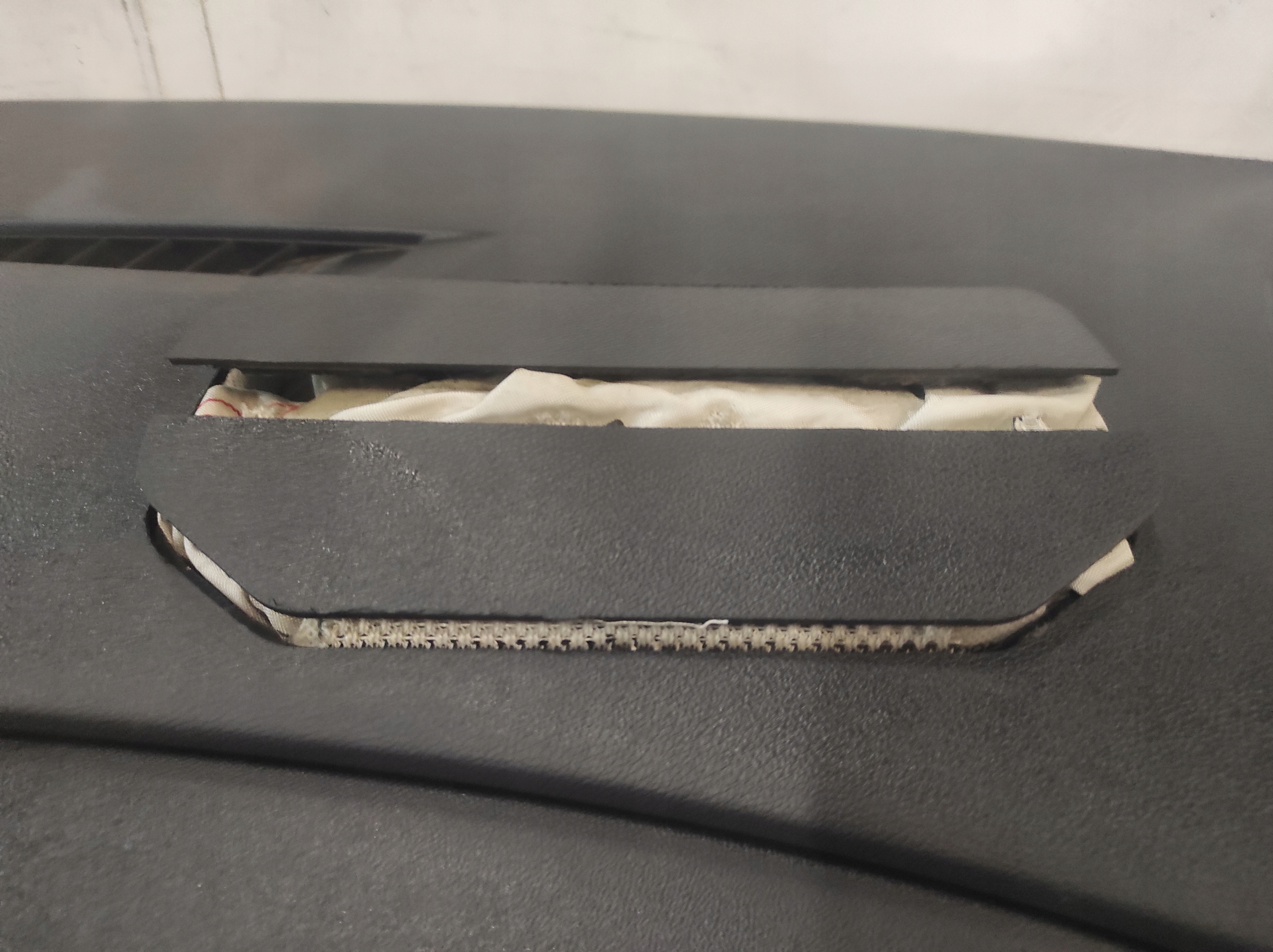 Opel Astra J dashboard cockpit console airbag