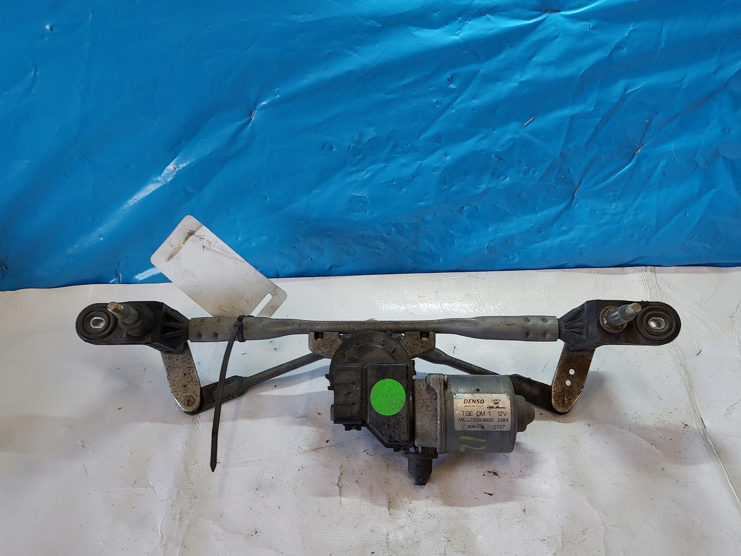 wiper mechanism FORD KA II MS1592008650 front