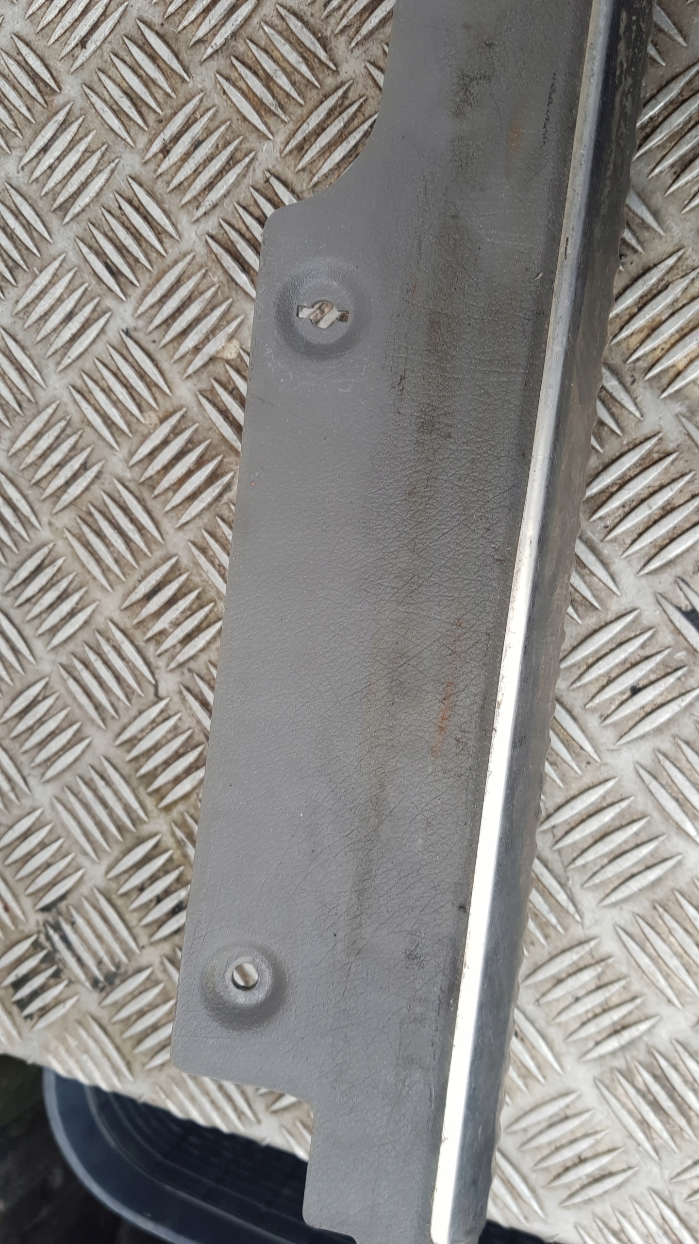 AUDI A4 B6 B7 cover of a lock boot KOMBI
