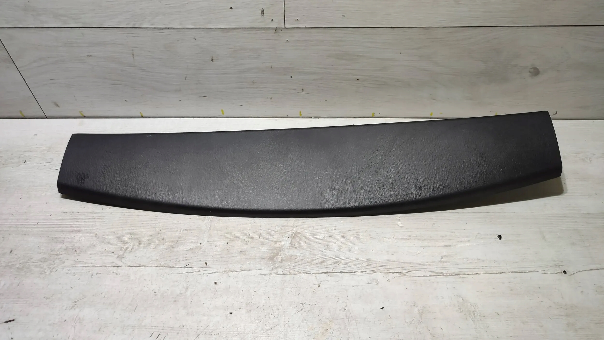 Mazda 3 III BM 17r upholstery bonnet boot