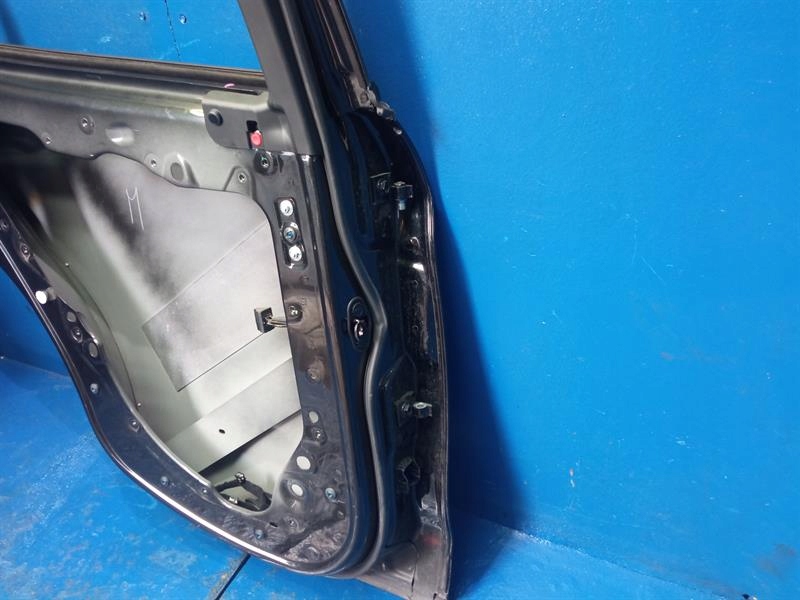 DRZWI LEWY TYŁ ALFA ROMEO STELVIO CZARNE 408 BDB Producent części Alfa Romeo OE