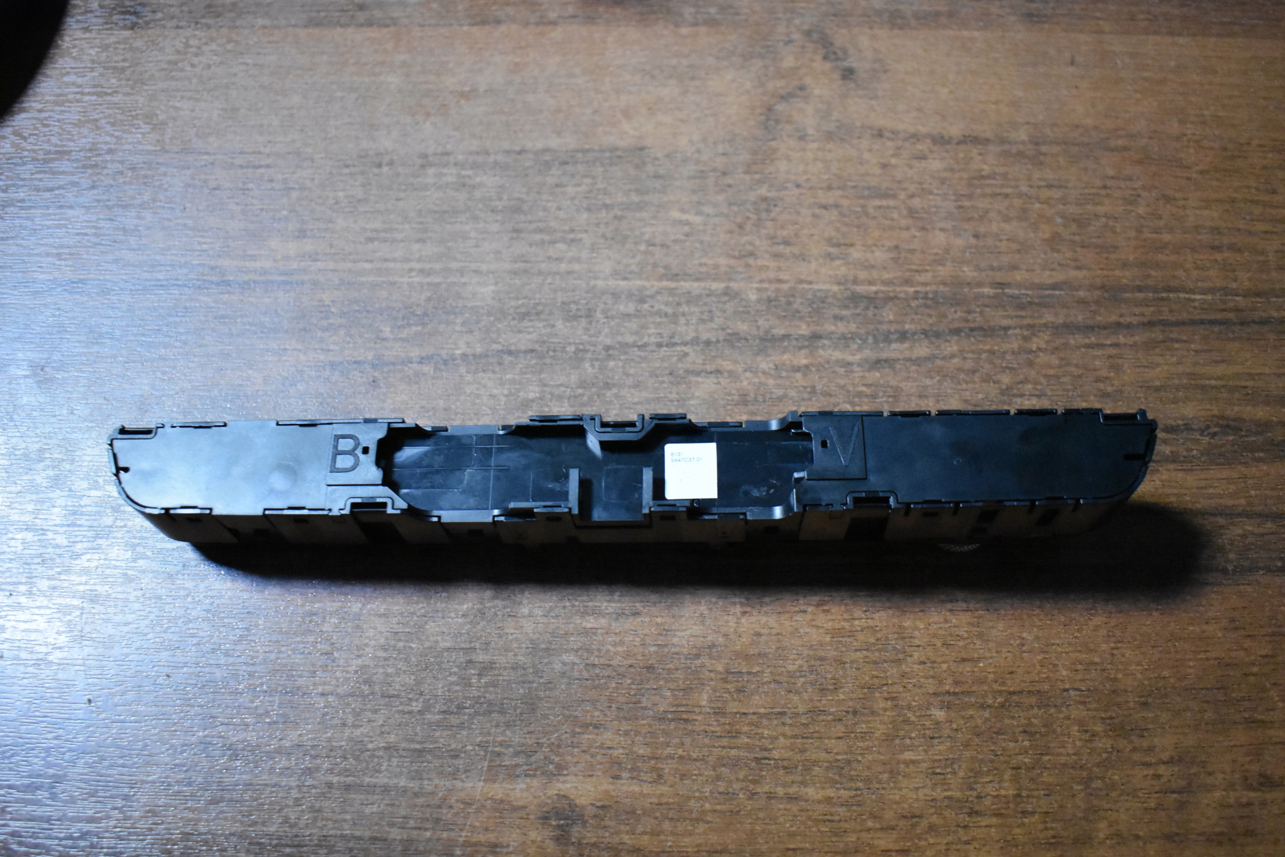 IDEALNY PANEL RADIA BMW G14 G15 G16 1 9