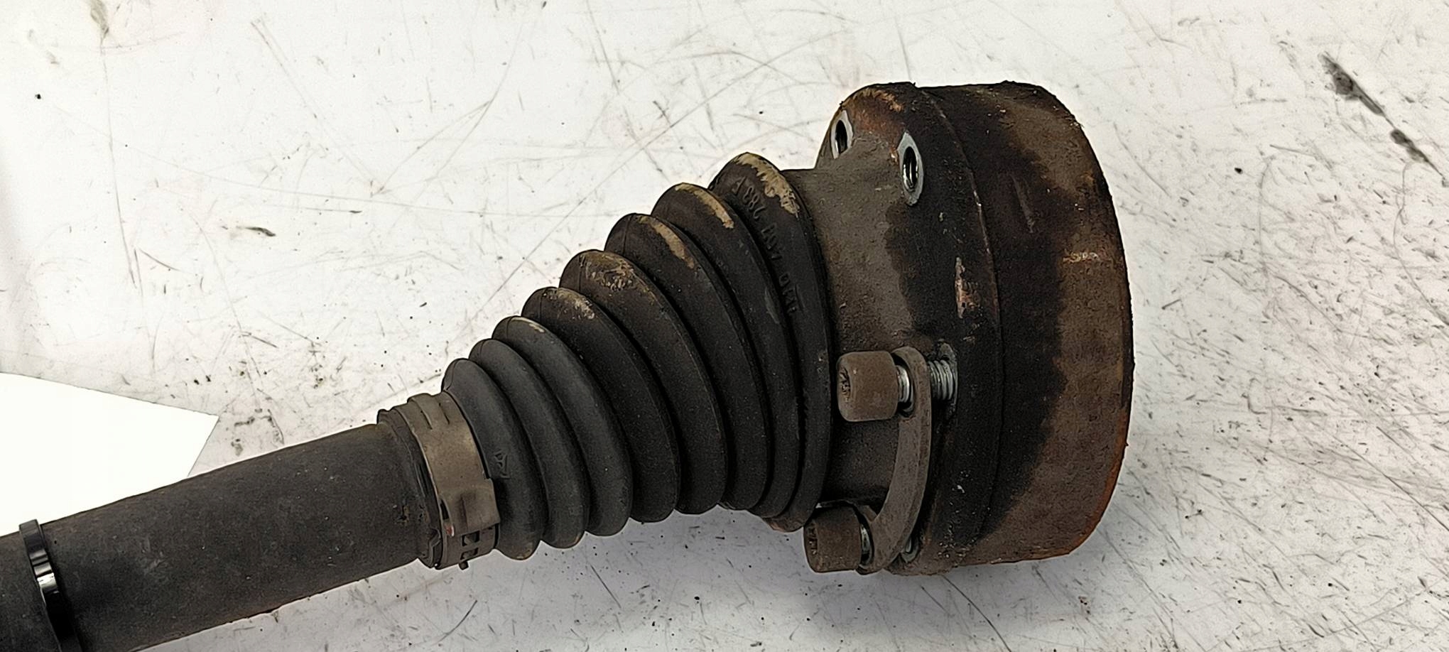 semi-axis right rear part VOLKSWAGEN PASSAT B8 R-LINE