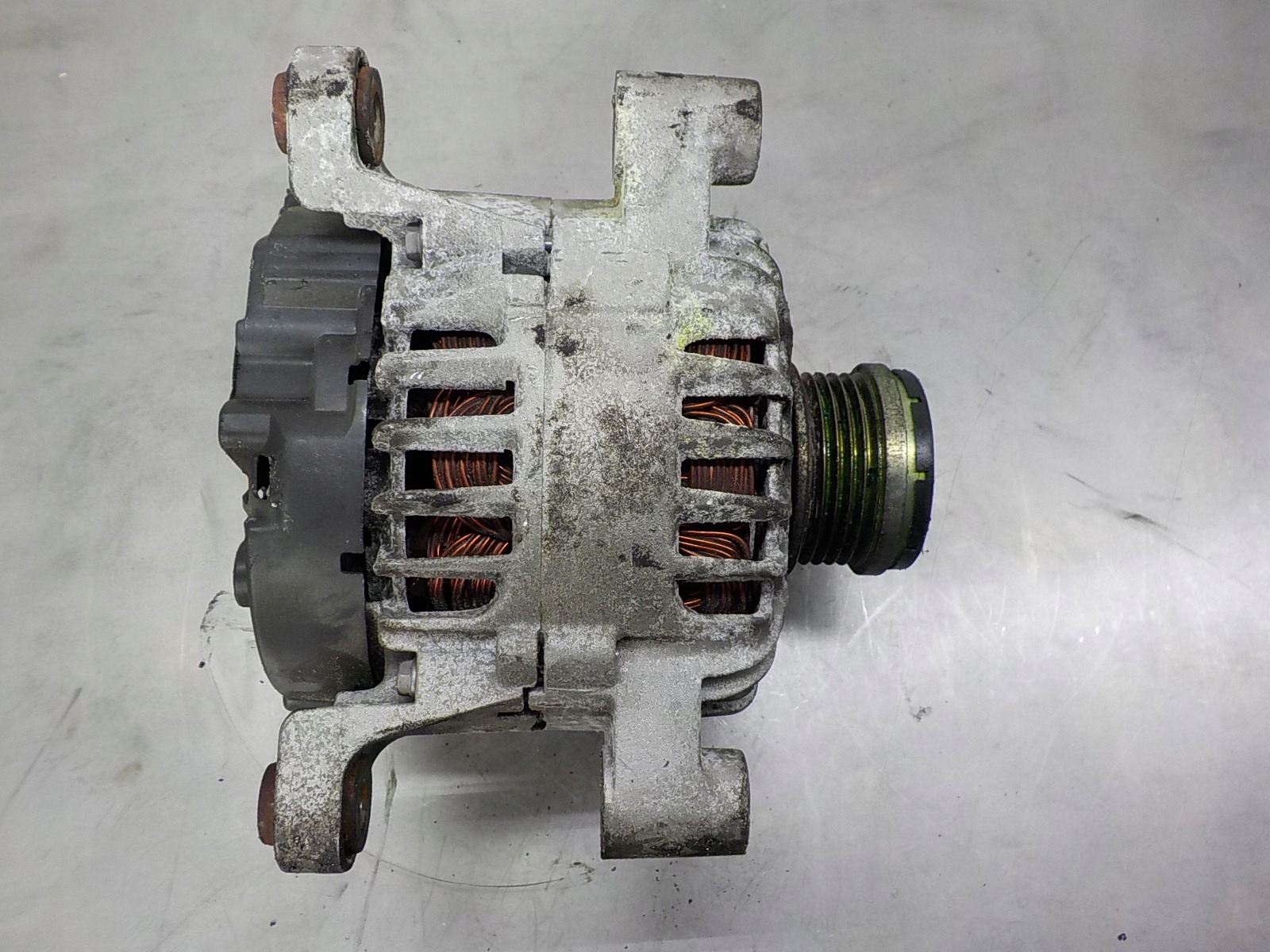 OPEL CORSA D 1.4 B ALTERNATOR 13581893