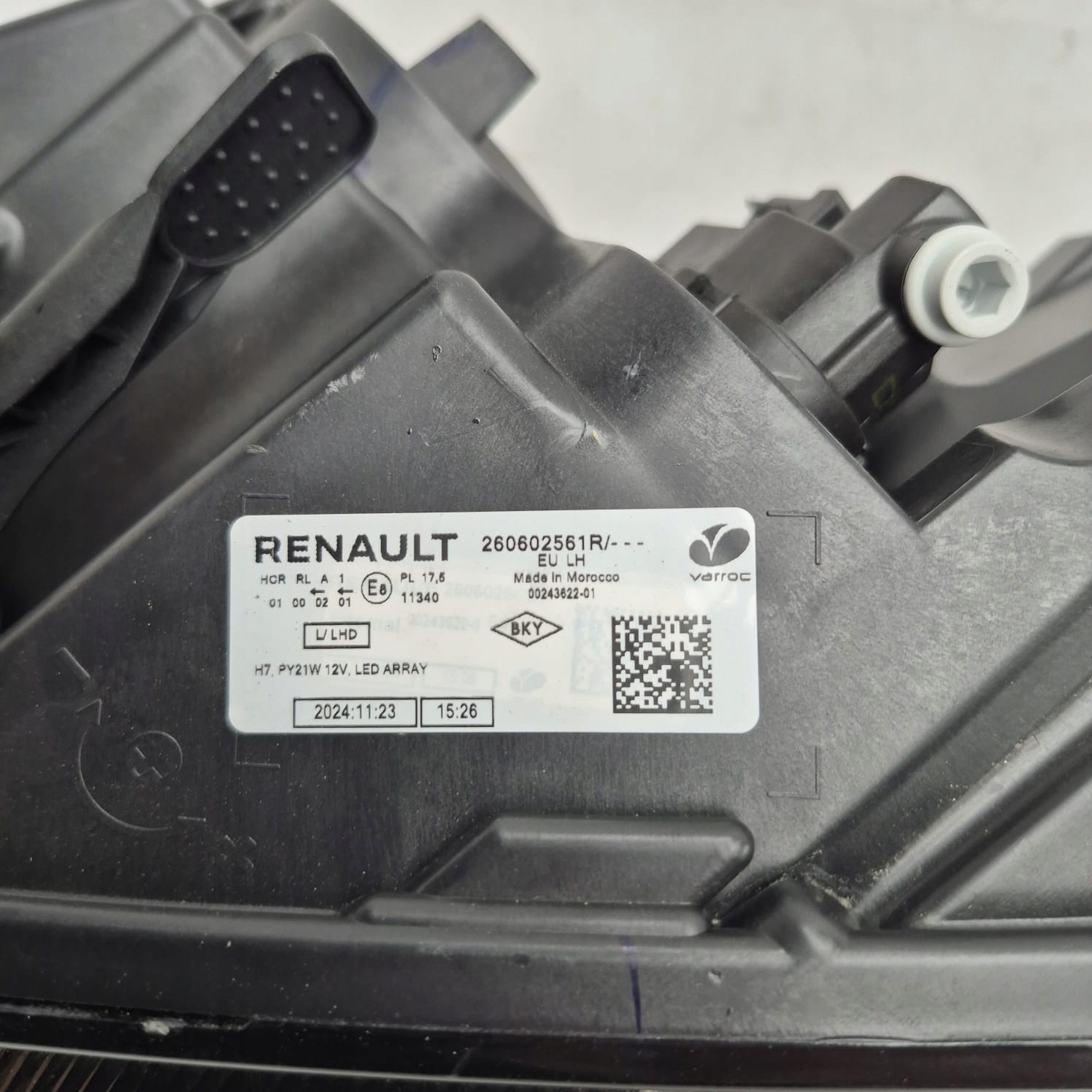 DACIA SANDERO III 20- FULL LED light left front front 260602561R